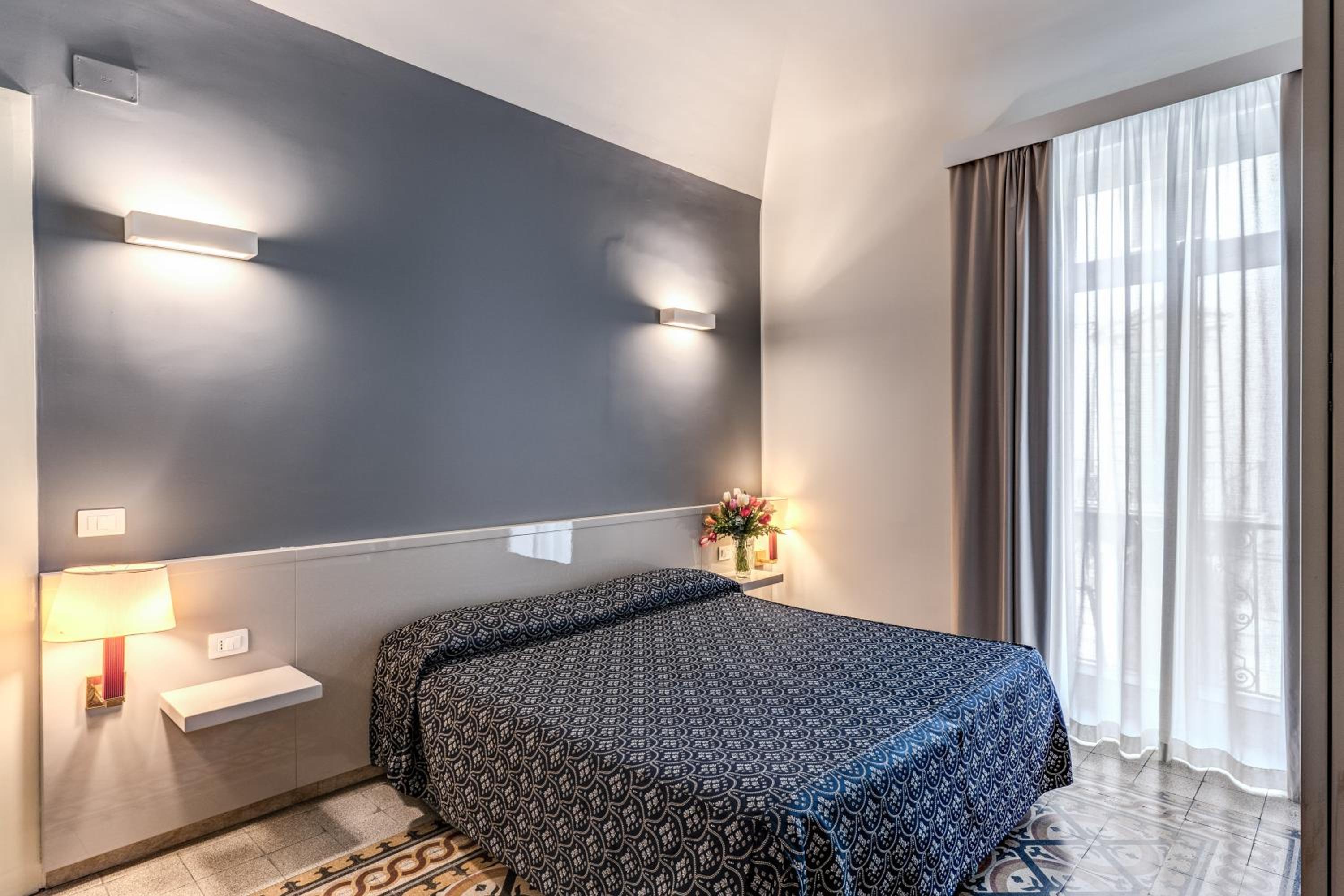 Superior Double Room - Photo 12