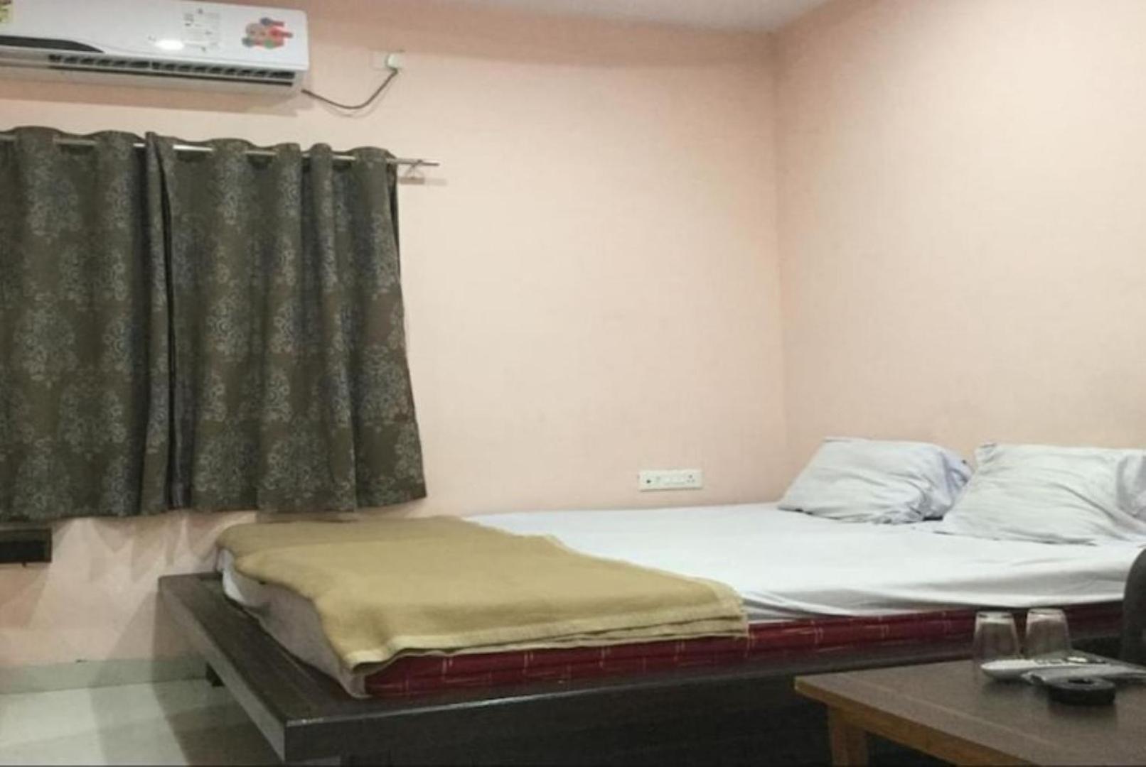 Deluxe Room - Photo 1