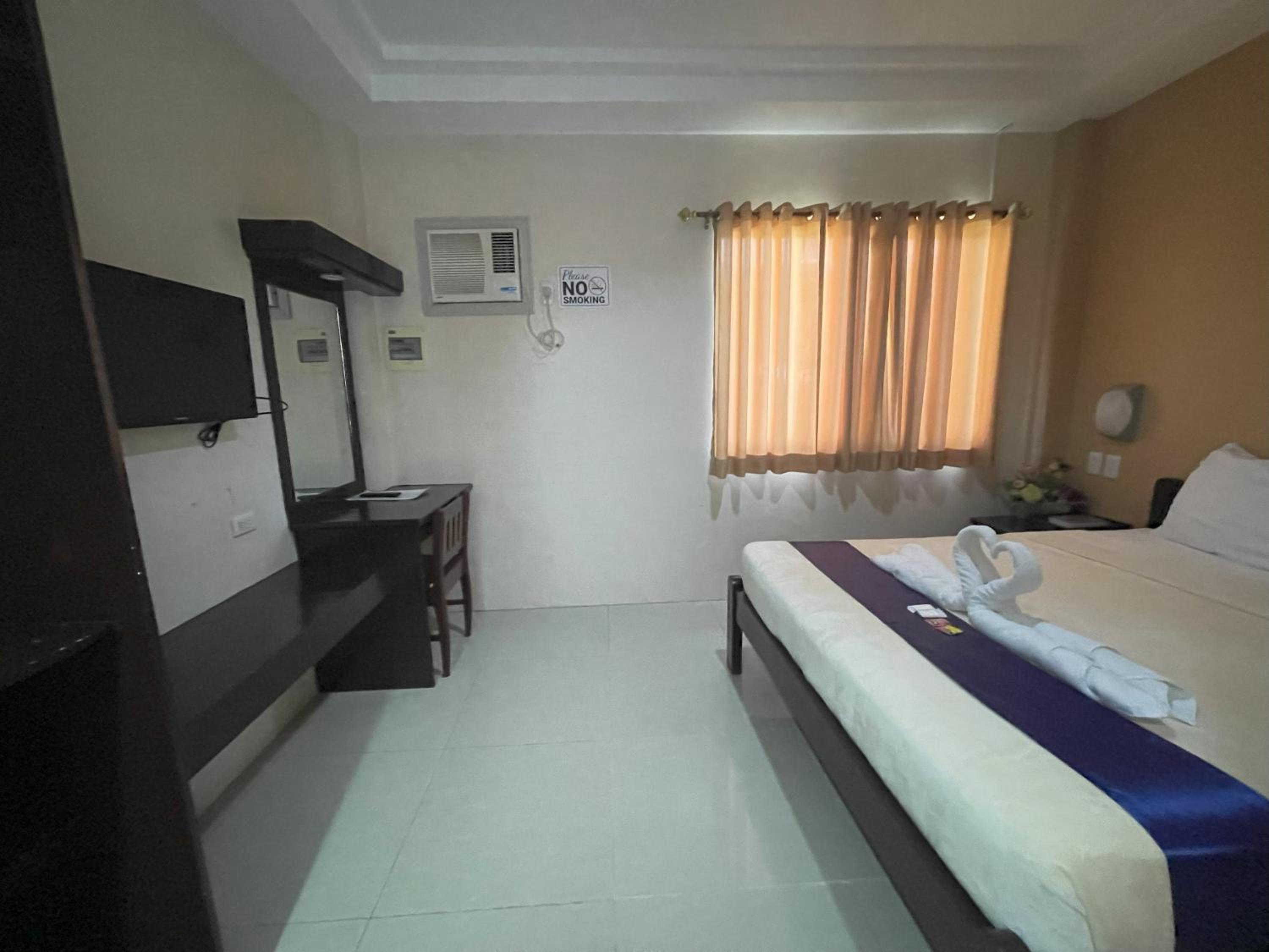 Standard Double Room - Photo 5