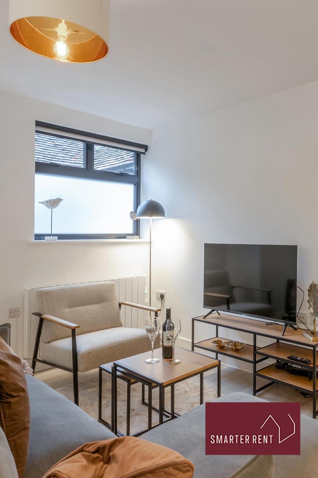Two-Bedroom Apartment photo 2