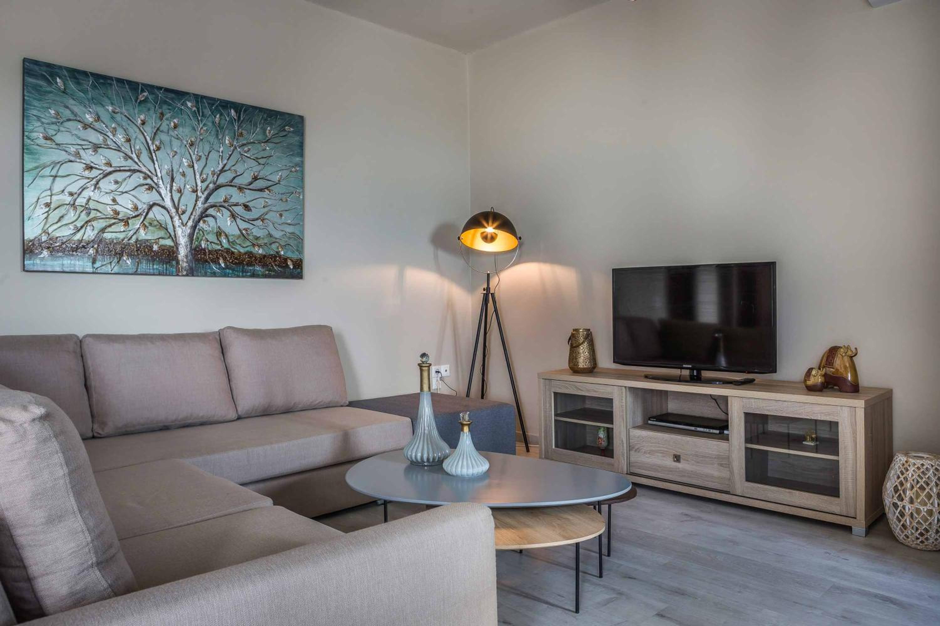 Villa photo 3