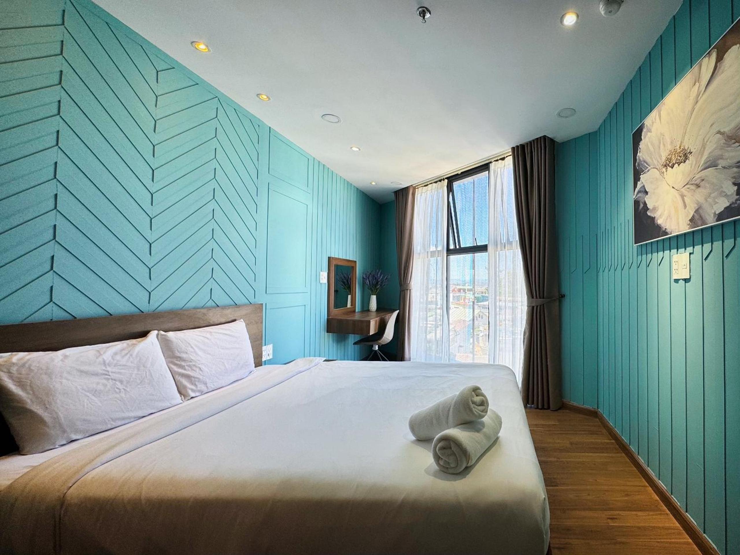 One-Bedroom Apartment - Photo 39