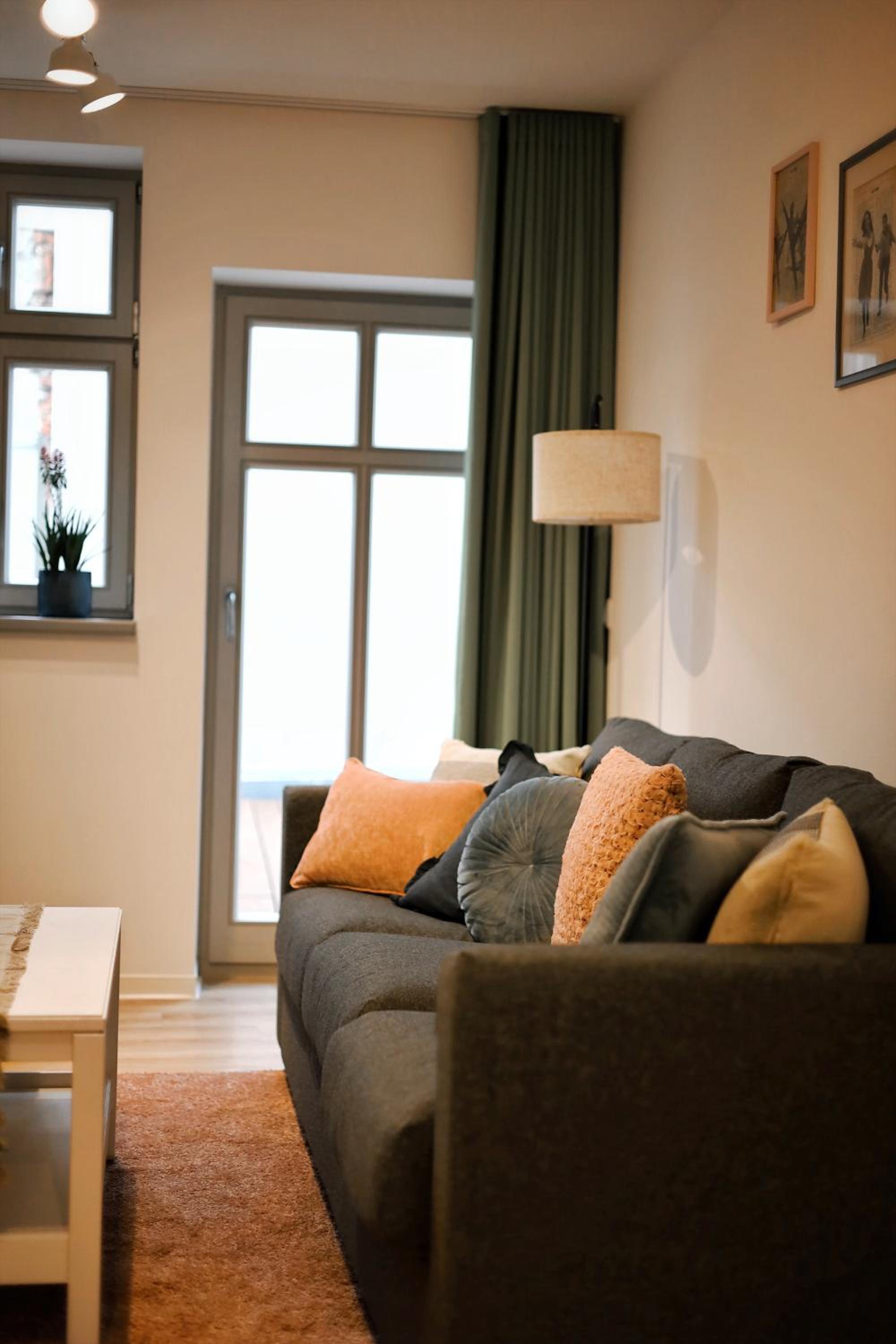 Three-Bedroom Apartment photo 2