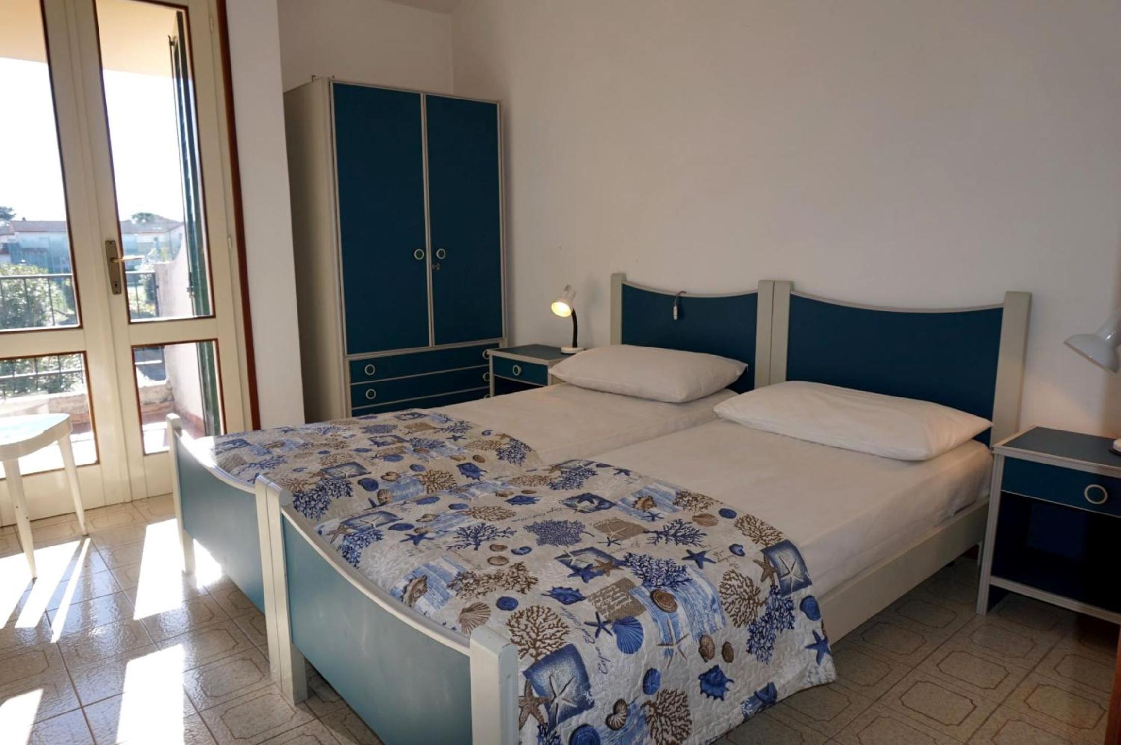 Villa photo 3