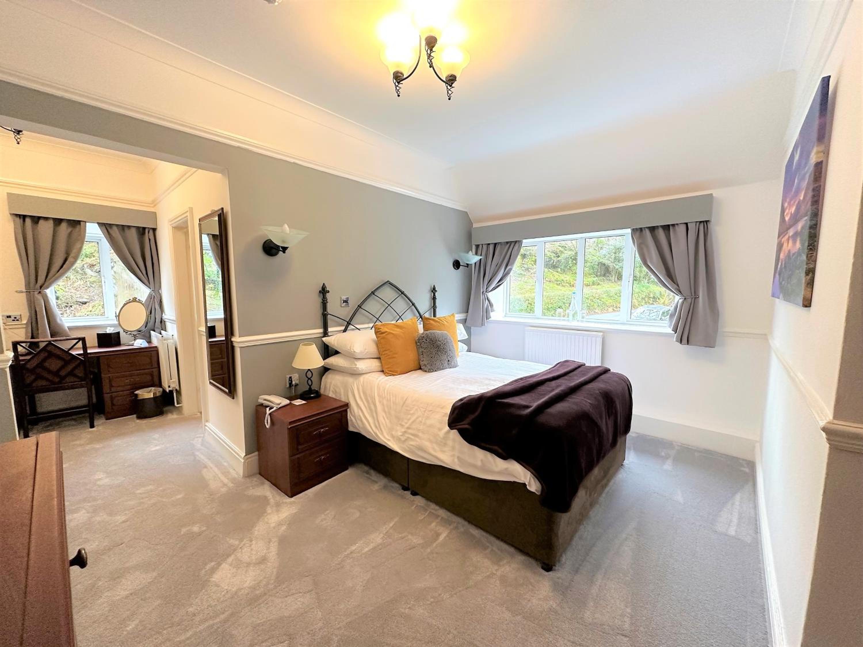 Standard Family Room photo 1