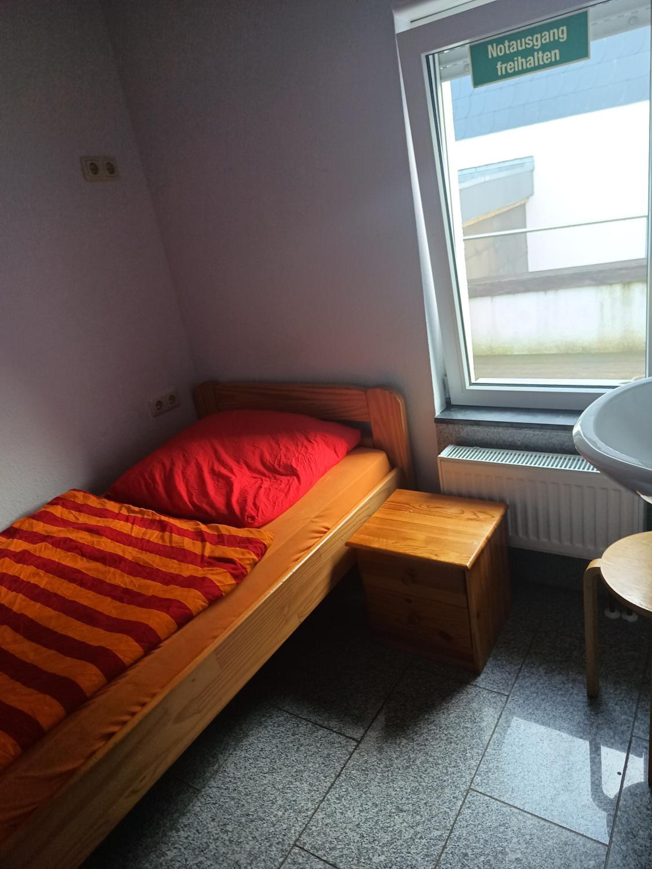 Single Room photo 1