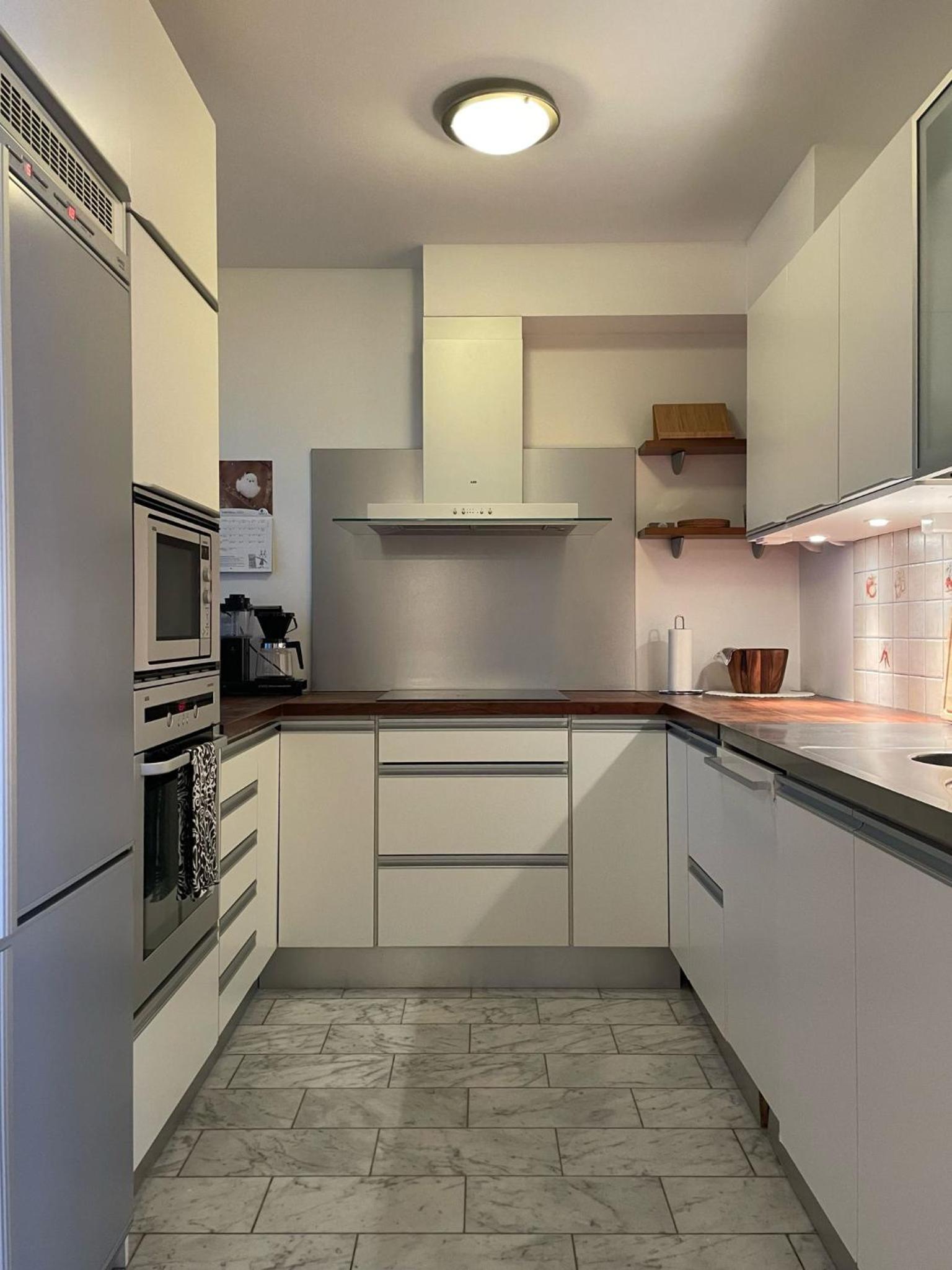 One-Bedroom Apartment - Photo 7