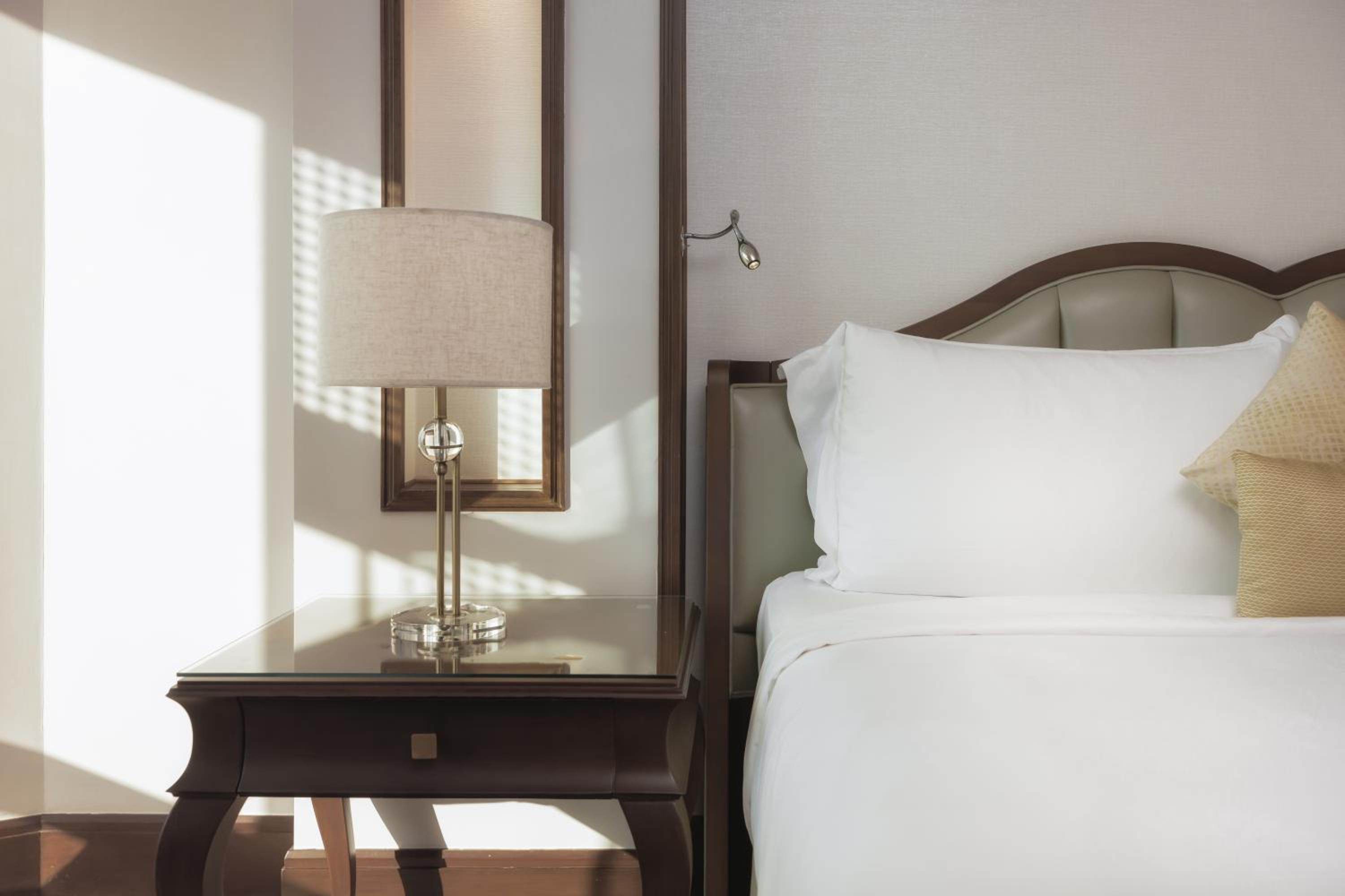 Signature Suite City View - Photo 3