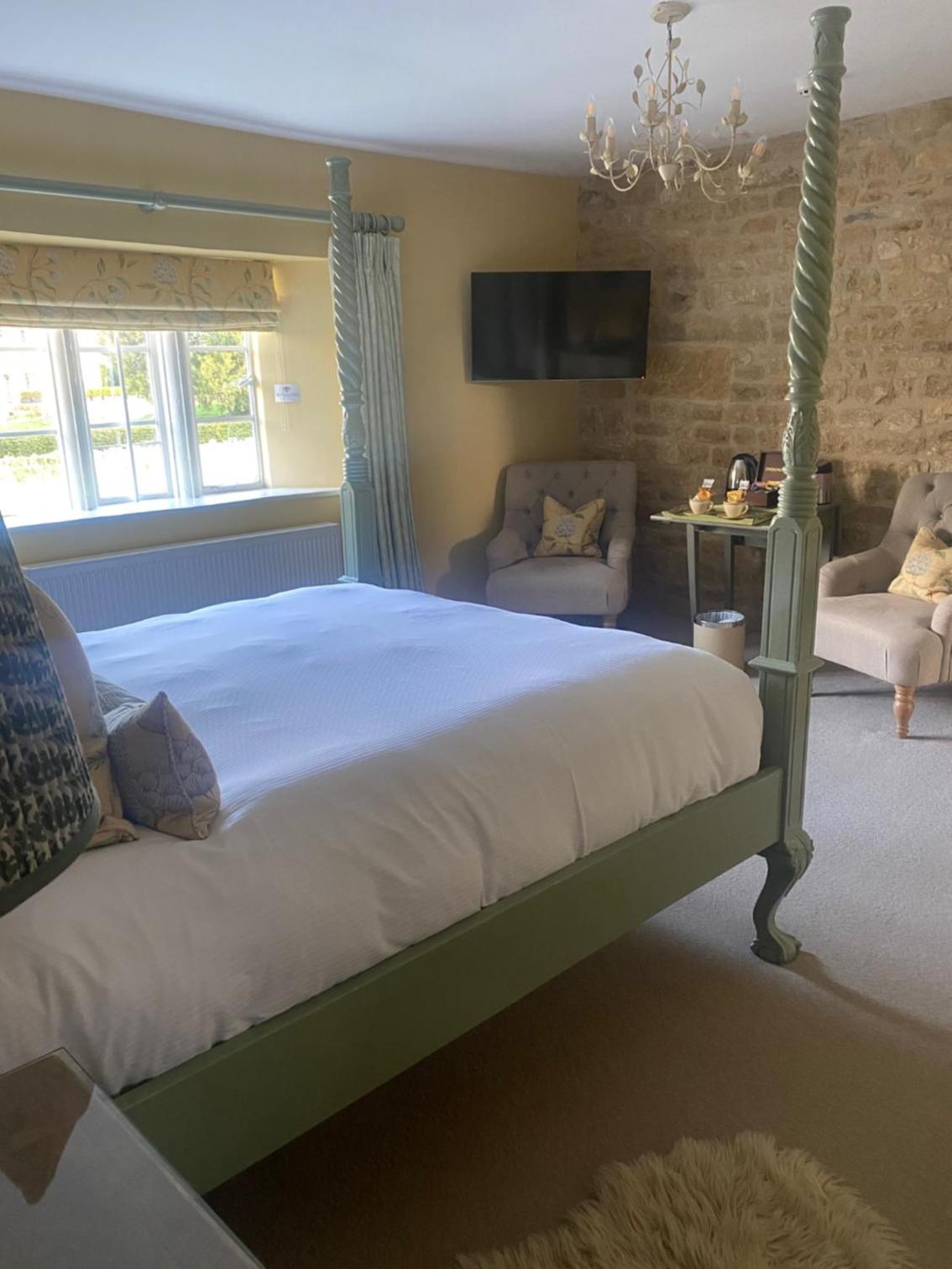 Deluxe Suite - Photo 1