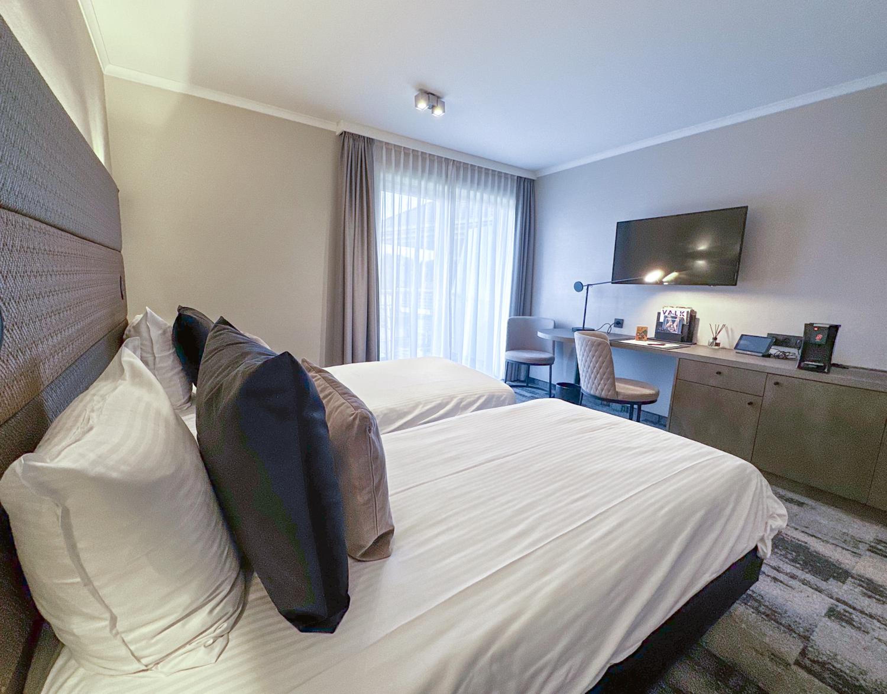 Superior Twin Room - Photo 5