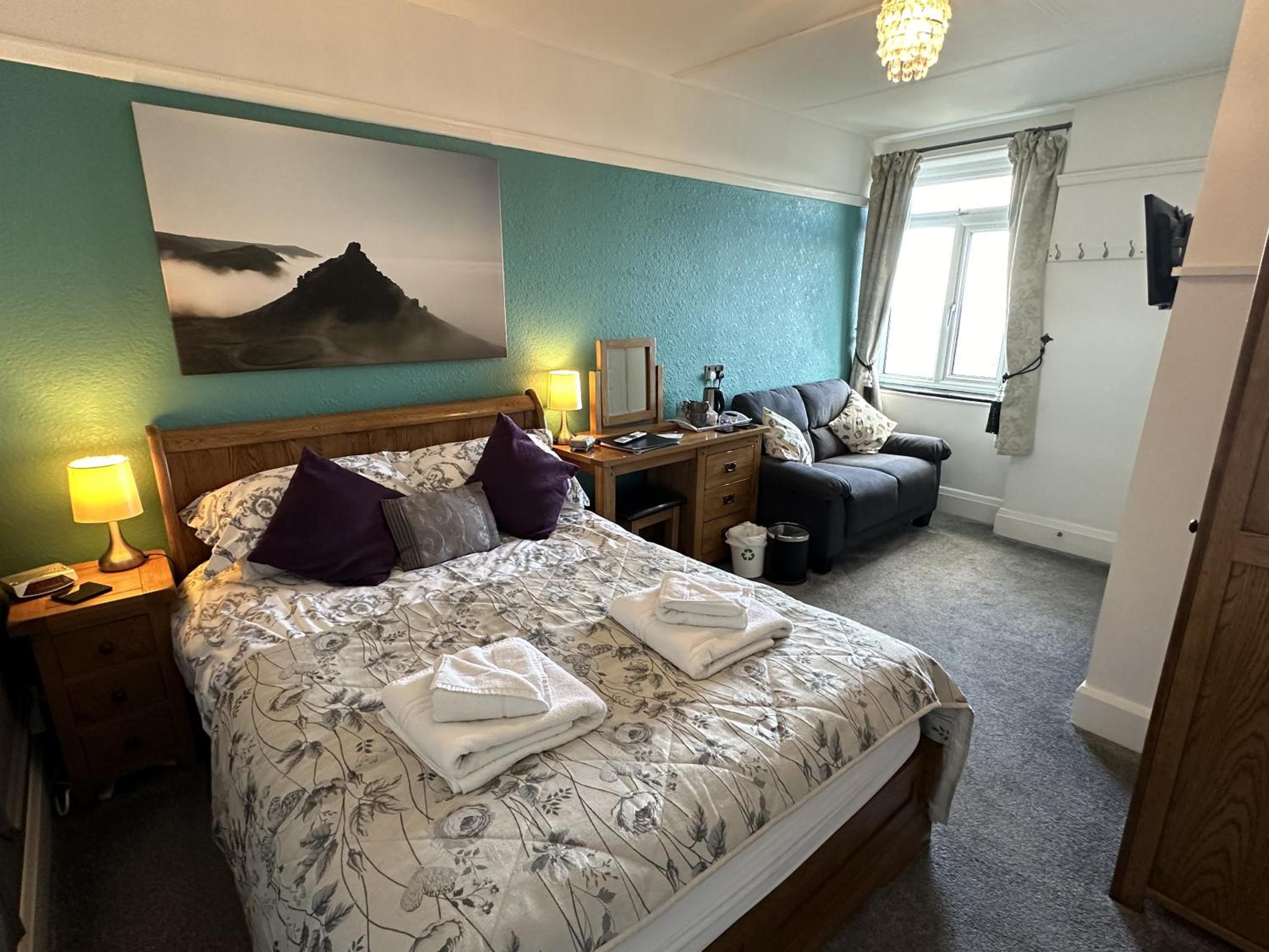 Standard Double Room - Photo 47