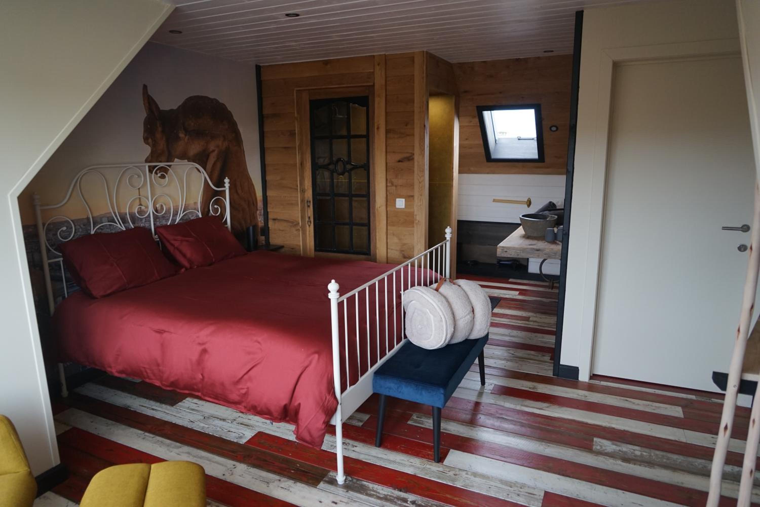 Double Room with Private Bathroom photo 3