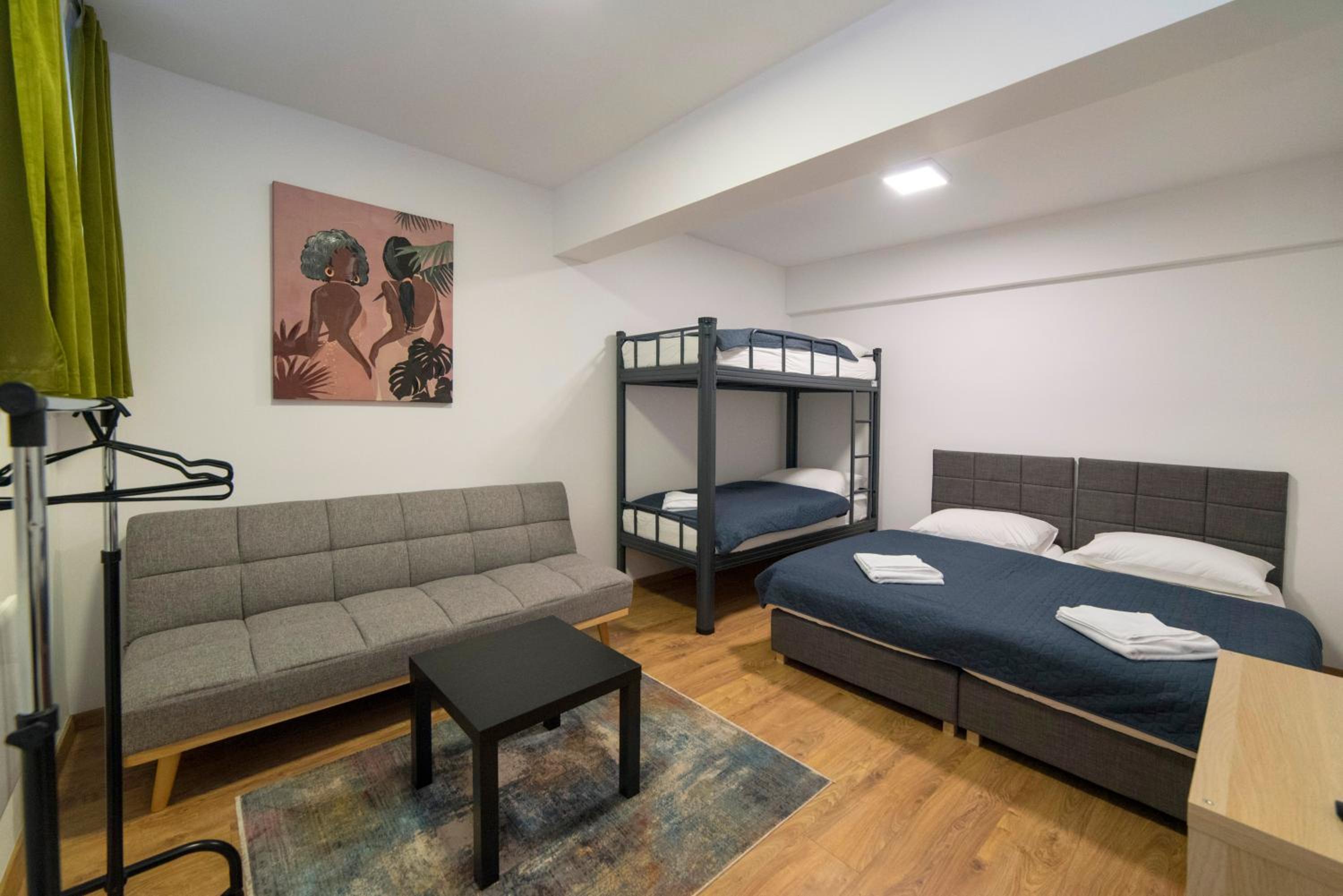Studio Apartment