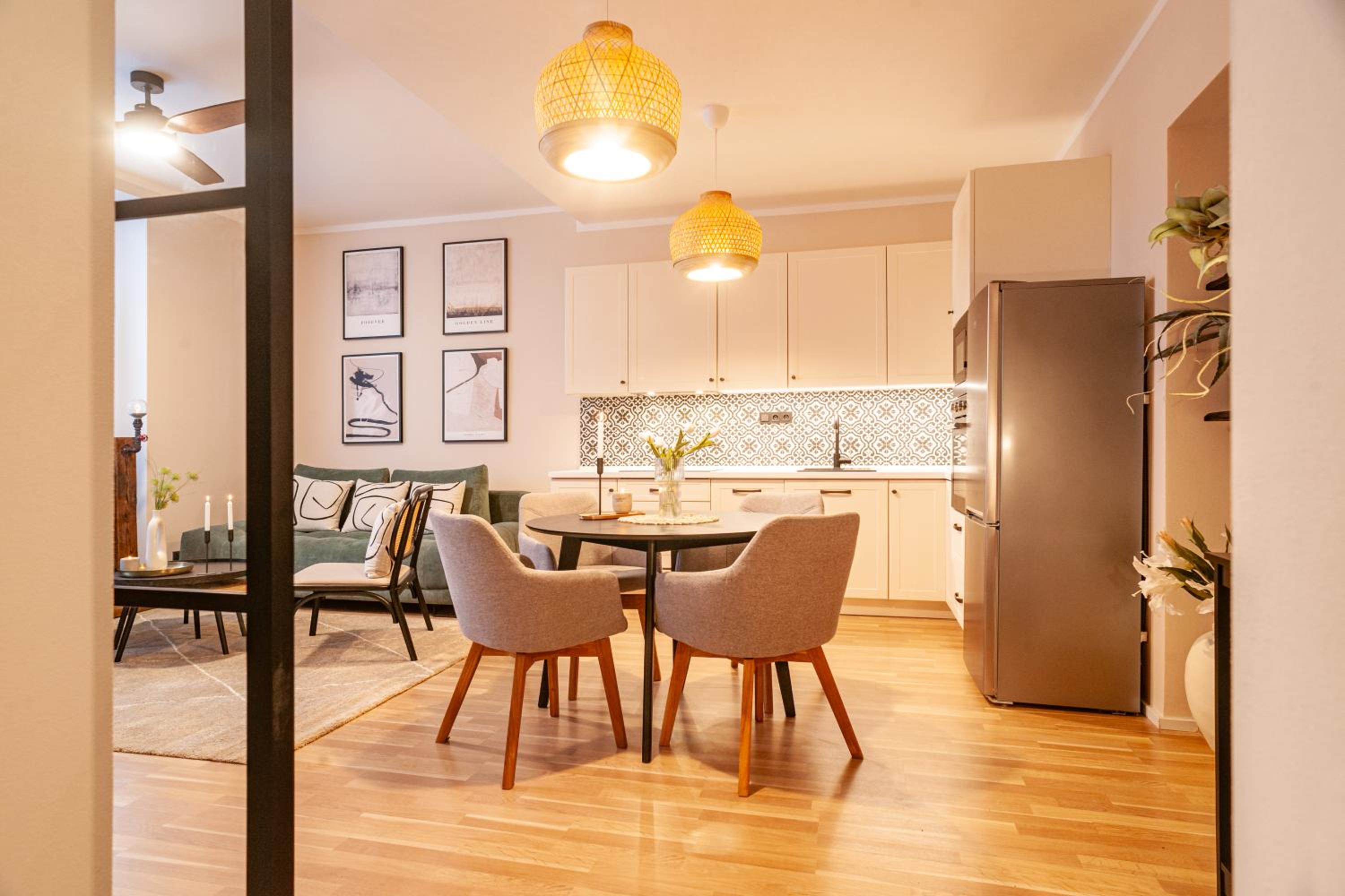 One-Bedroom Apartment - Photo 12