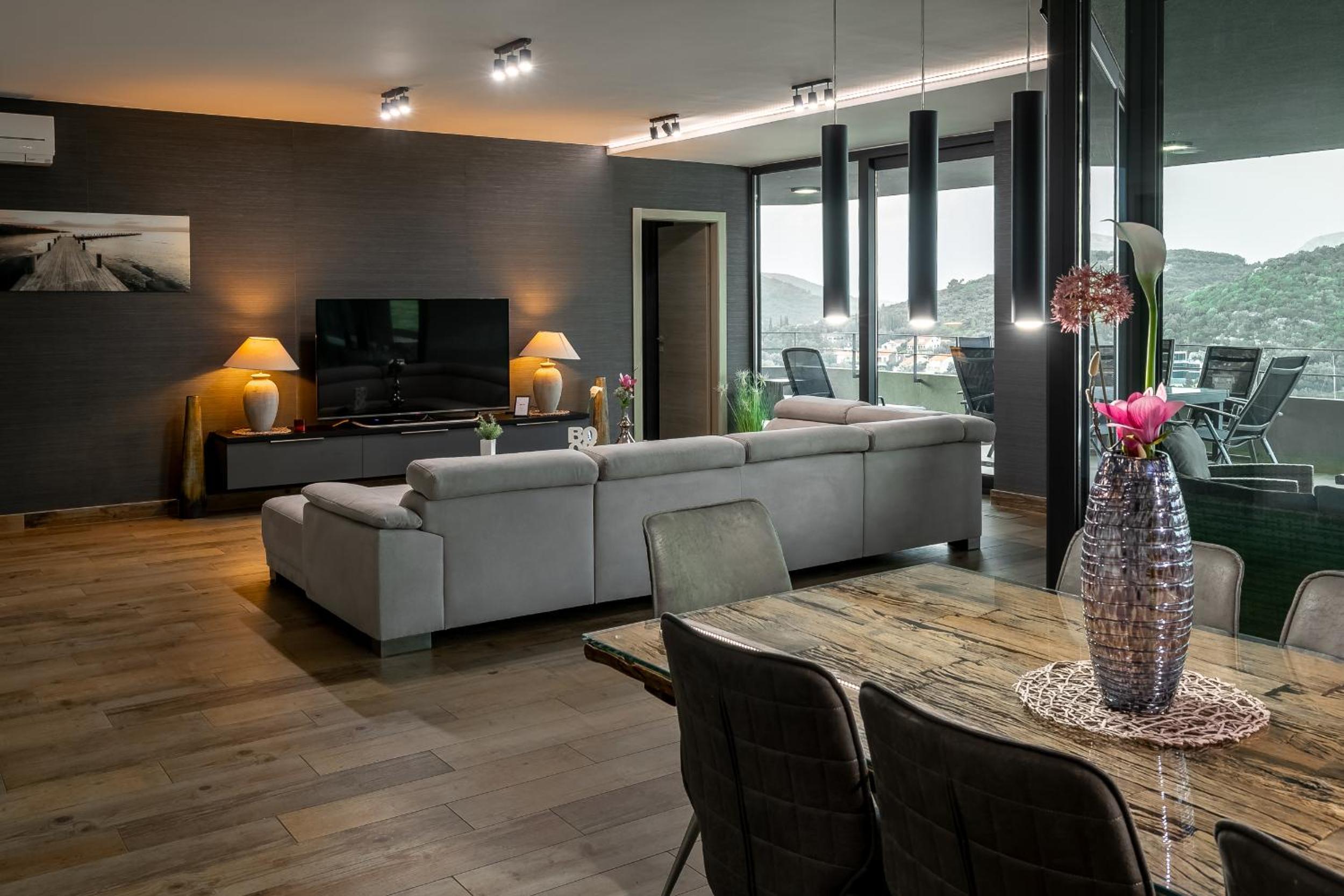 Penthouse Apartment photo 3