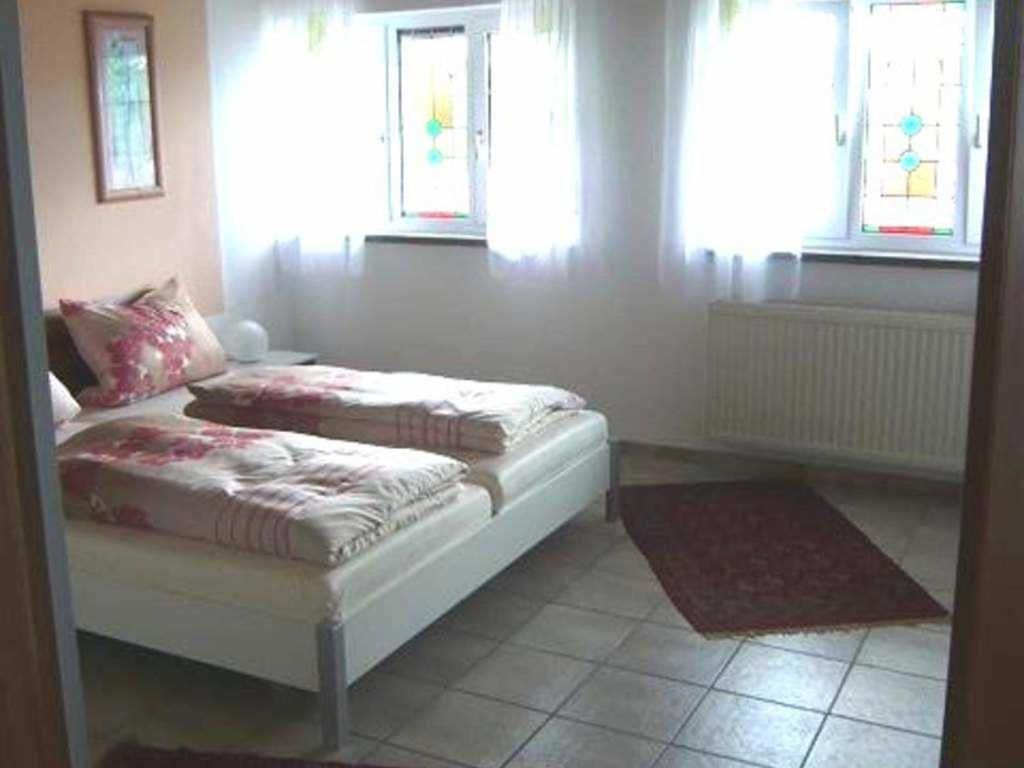 One-Bedroom Apartment with Balcony and Terrace photo 3