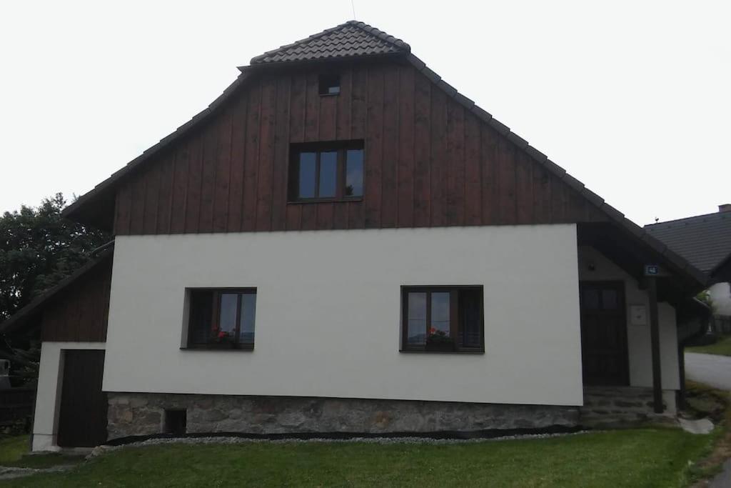 Two-Bedroom House photo 3