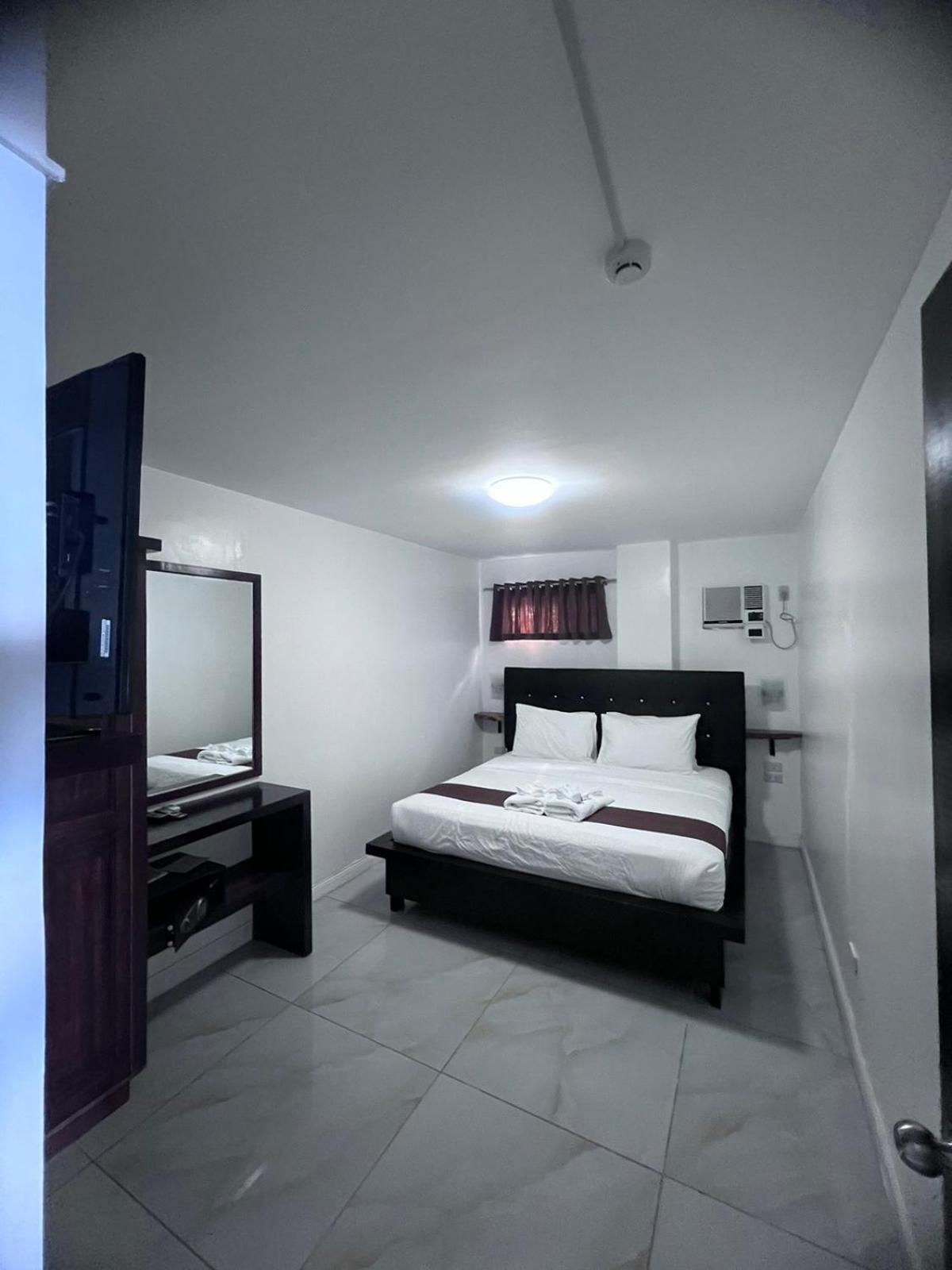 Two Bedroom Penthouse photo 3
