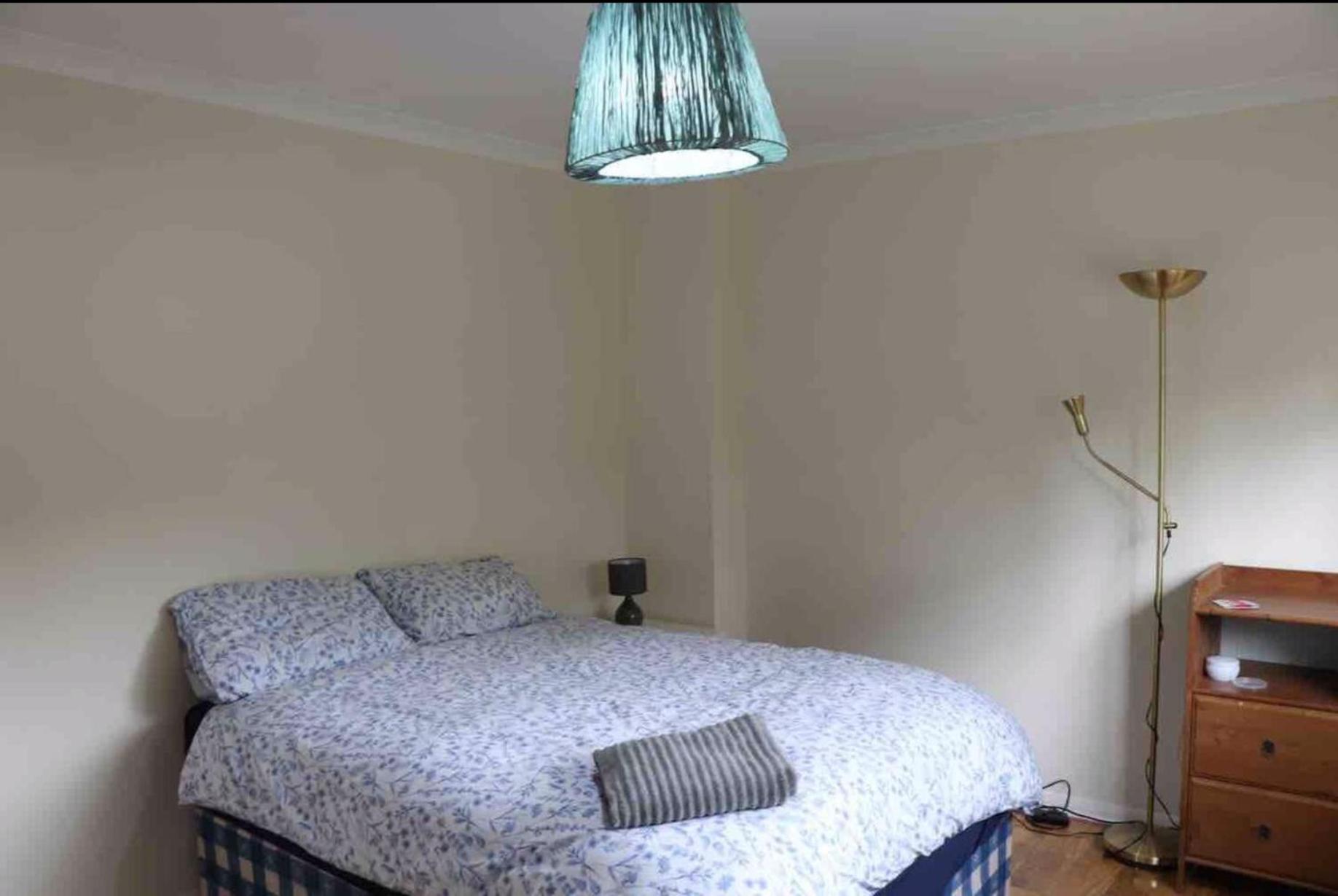Double Room With Shared Bathroom photo 2