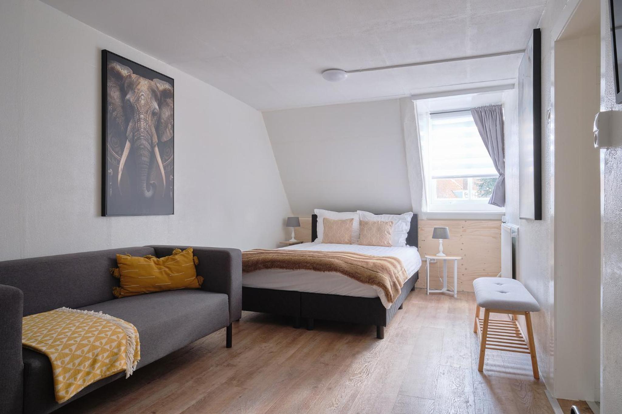 Superior Quadruple Room - Photo 7