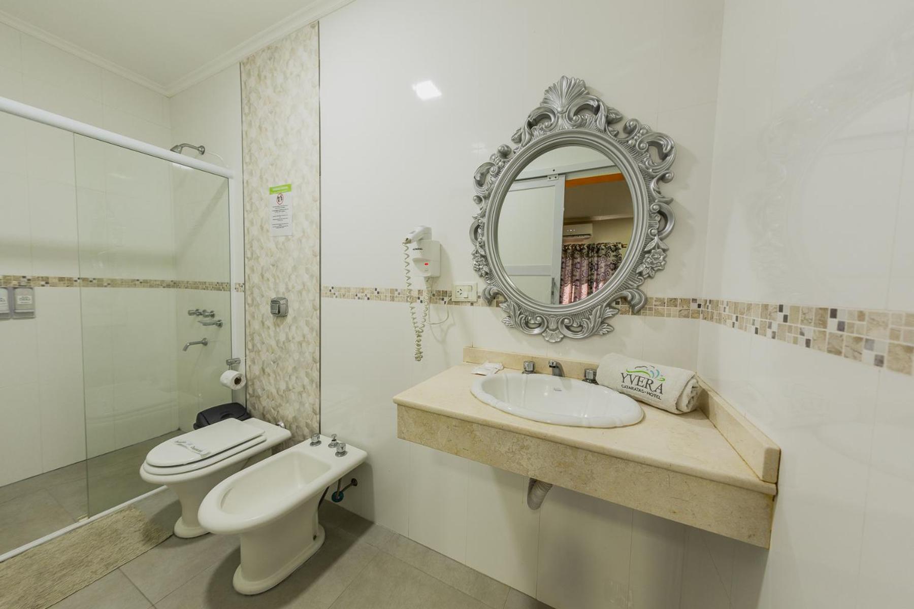 Triple Room with Private Bathroom photo 2