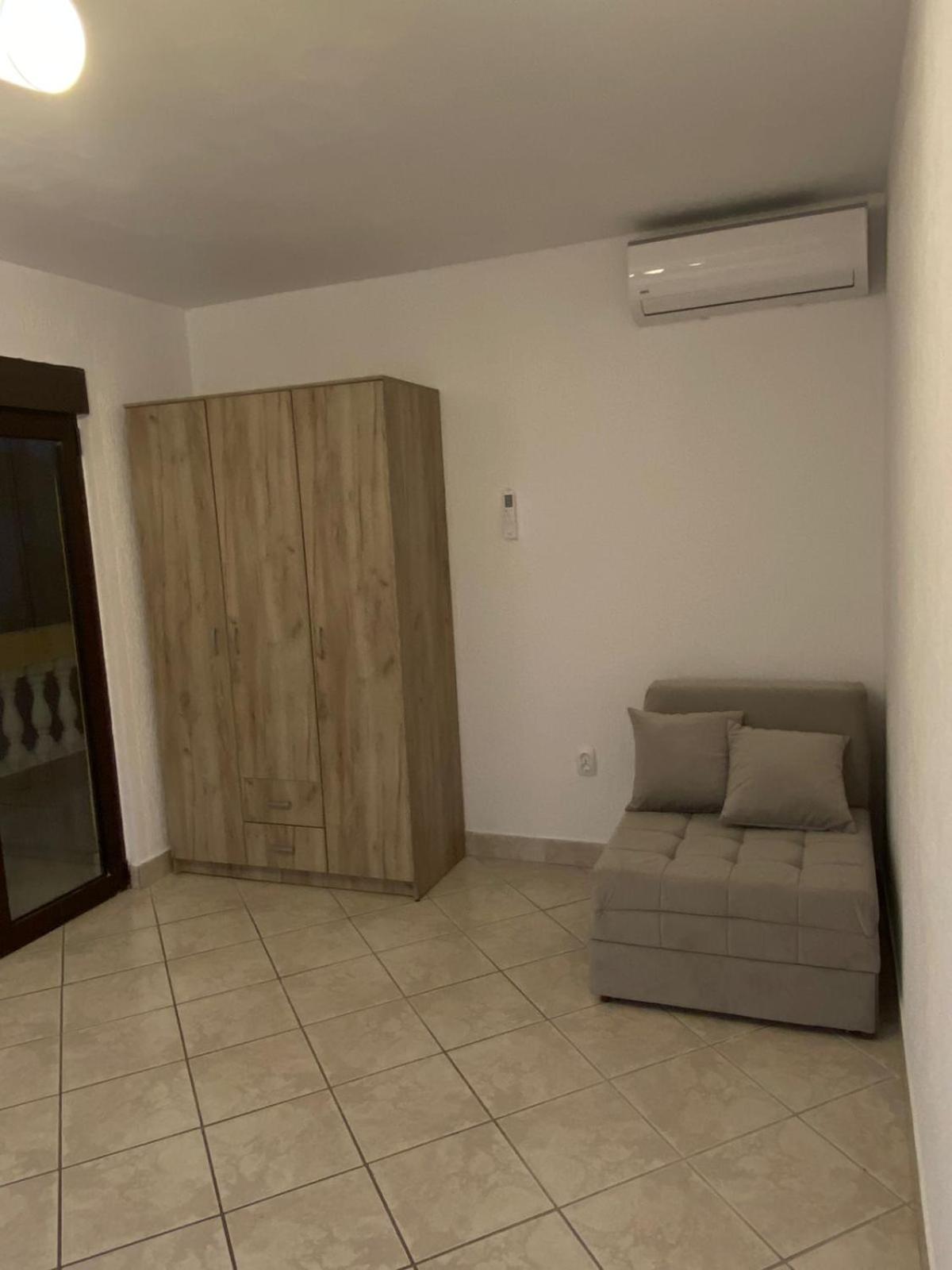 Superior Apartment photo 2