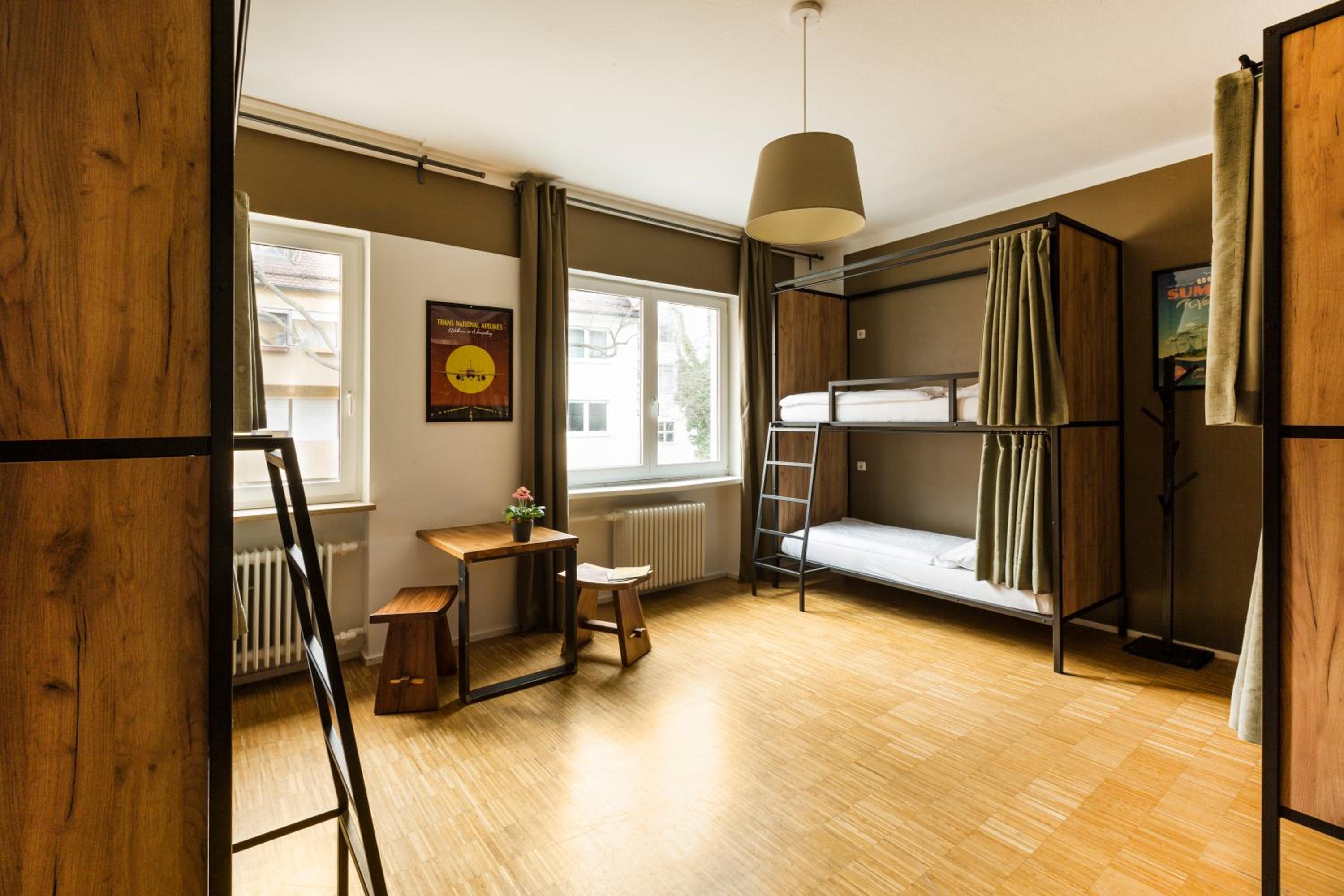 Single Bed in 6-Bed Dormitory Room photo 3