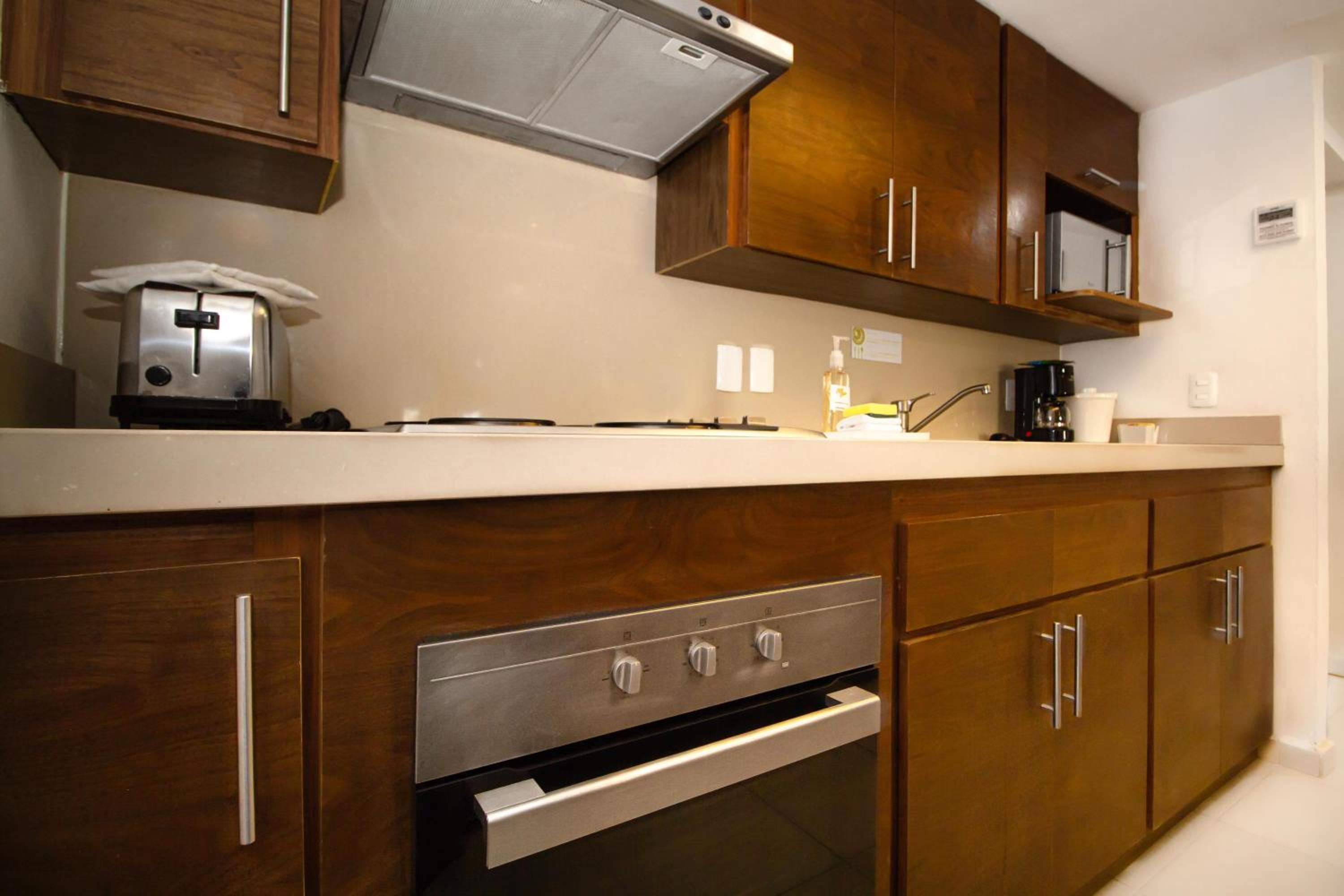 One-Bedroom Suite