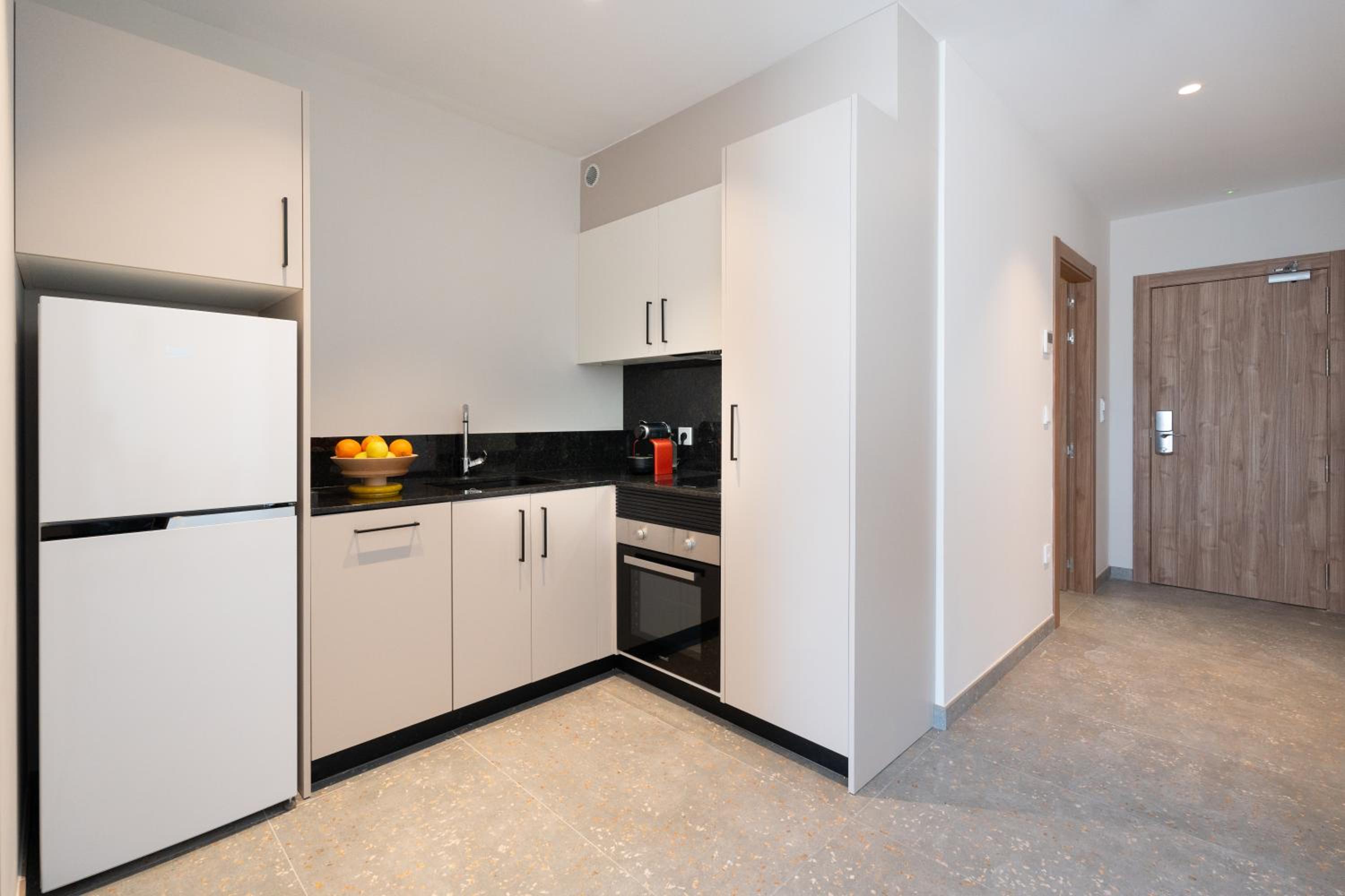 Two-Bedroom Apartment - Photo 8