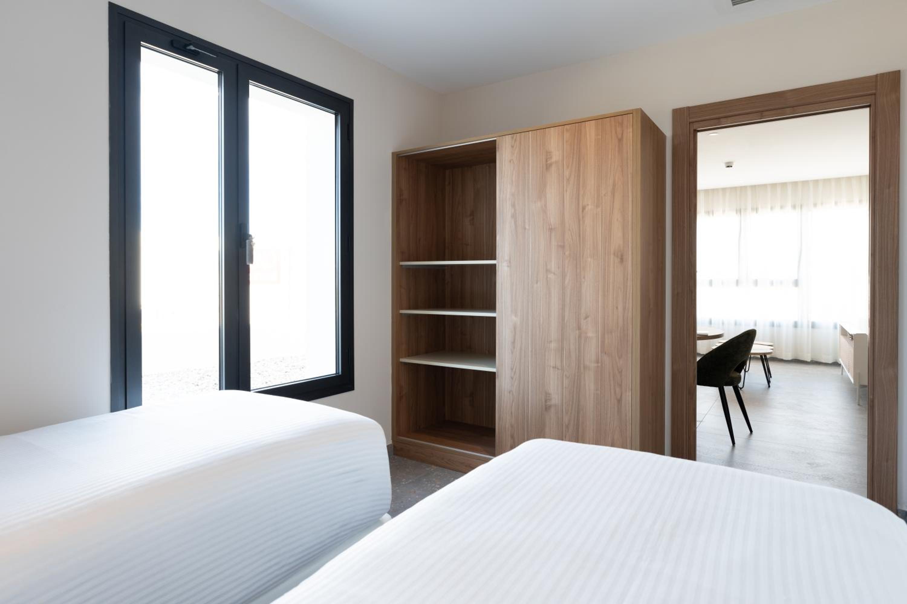 Two-Bedroom Apartment - Photo 7