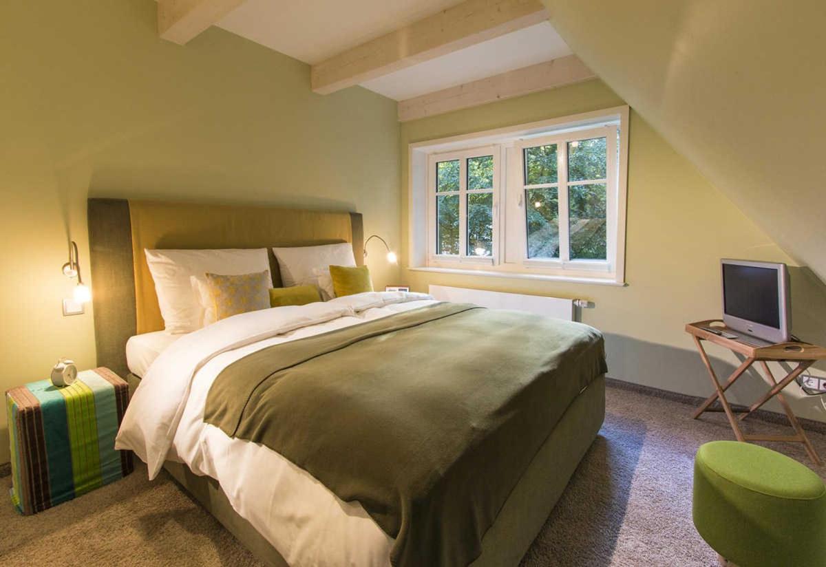 Four-Bedroom House photo 3