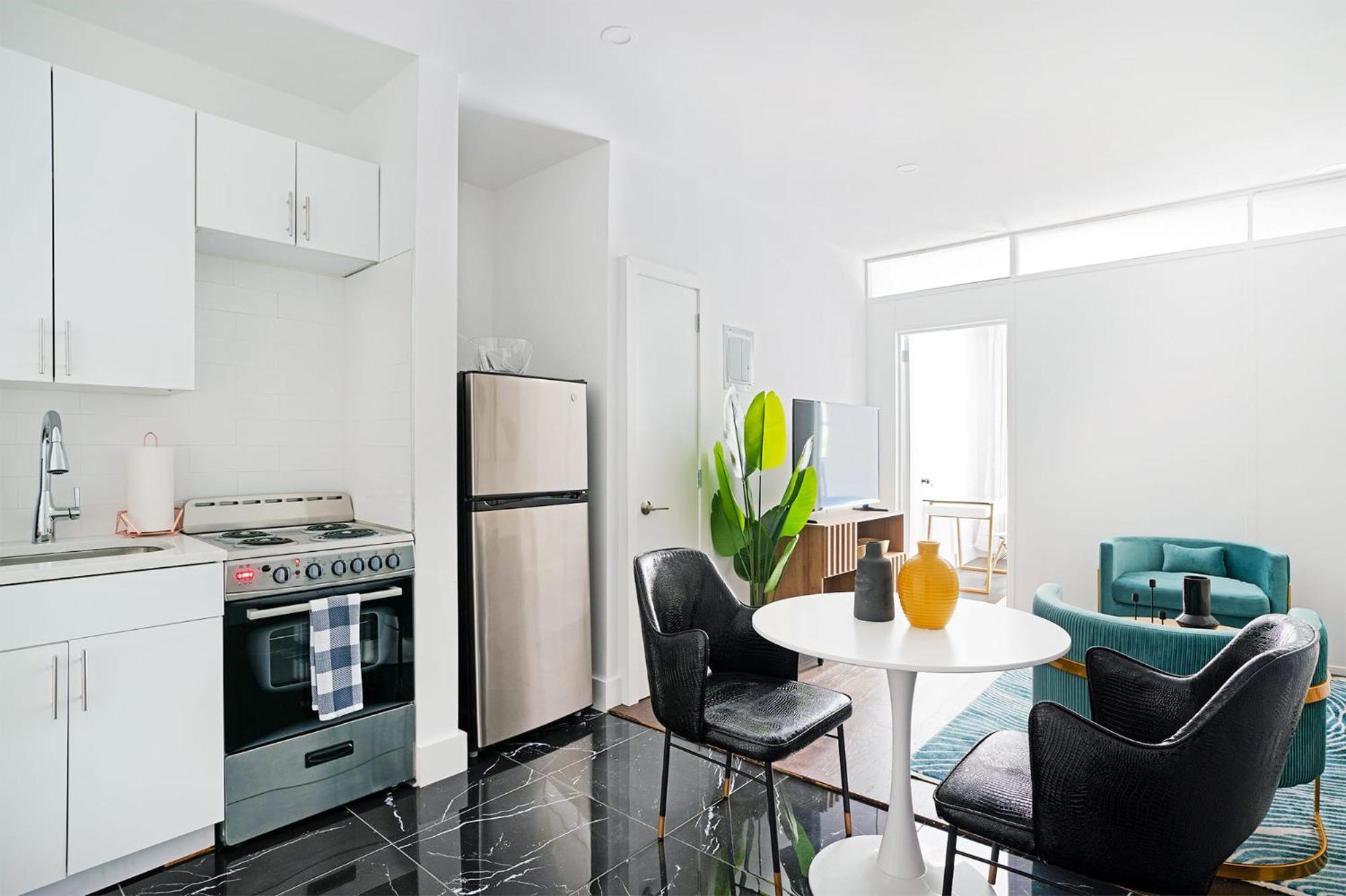 Apartment photo 3