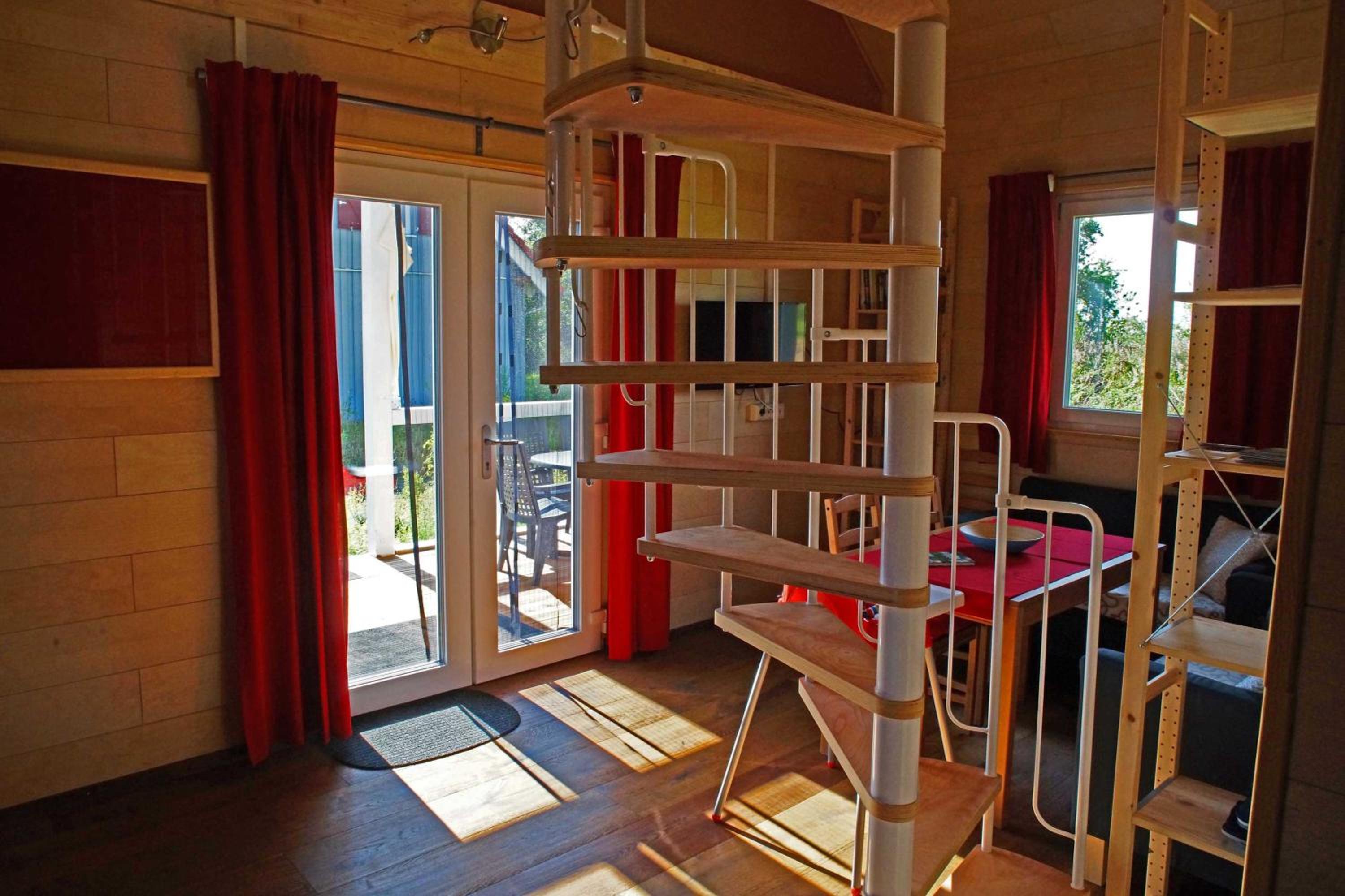Three-Bedroom House photo 1