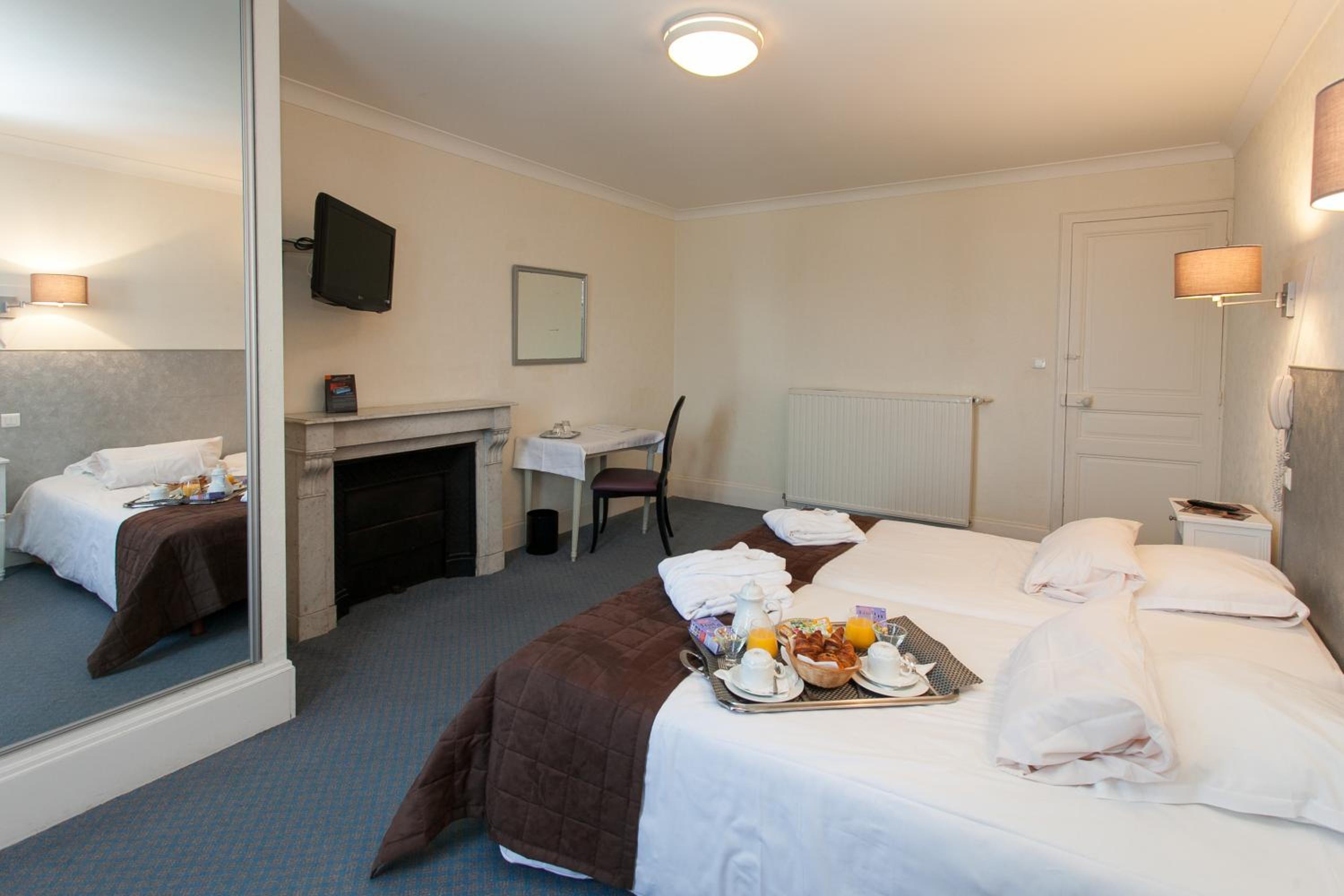 Comfort Double or Twin Room