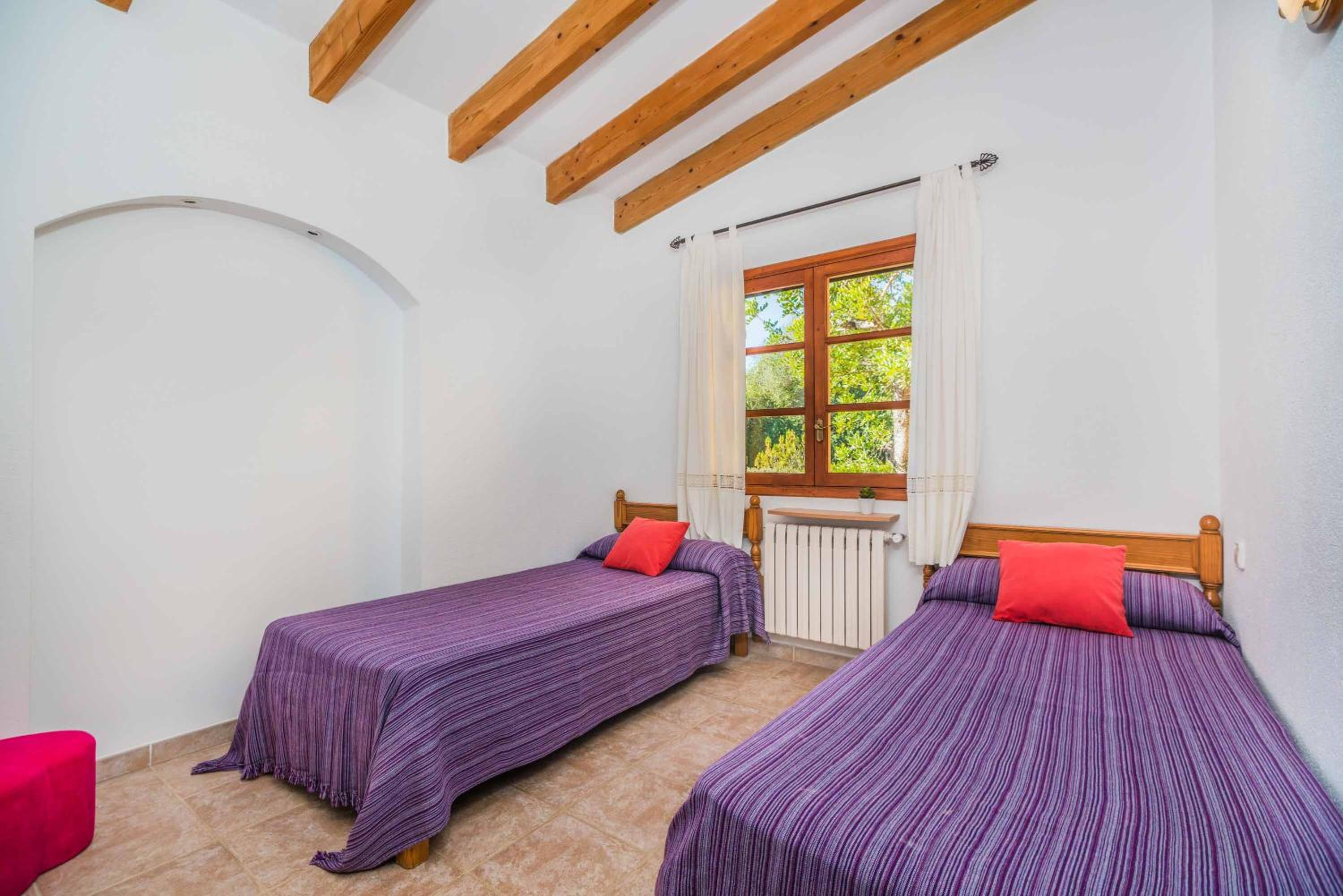 Villa photo 3