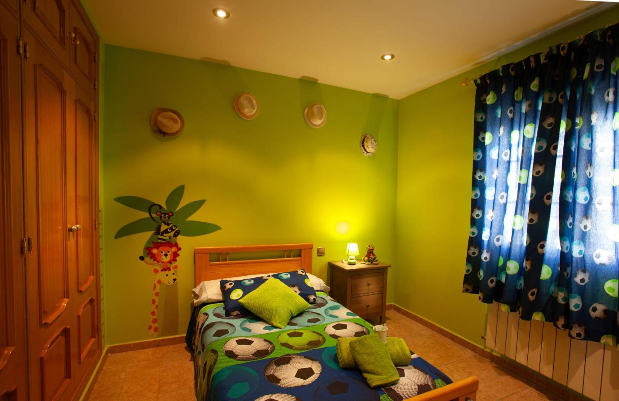 Casa de cuatro habitaciones