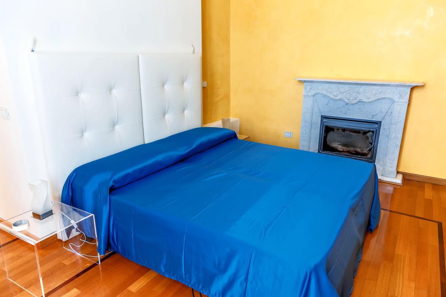 Apartment mit Balkon