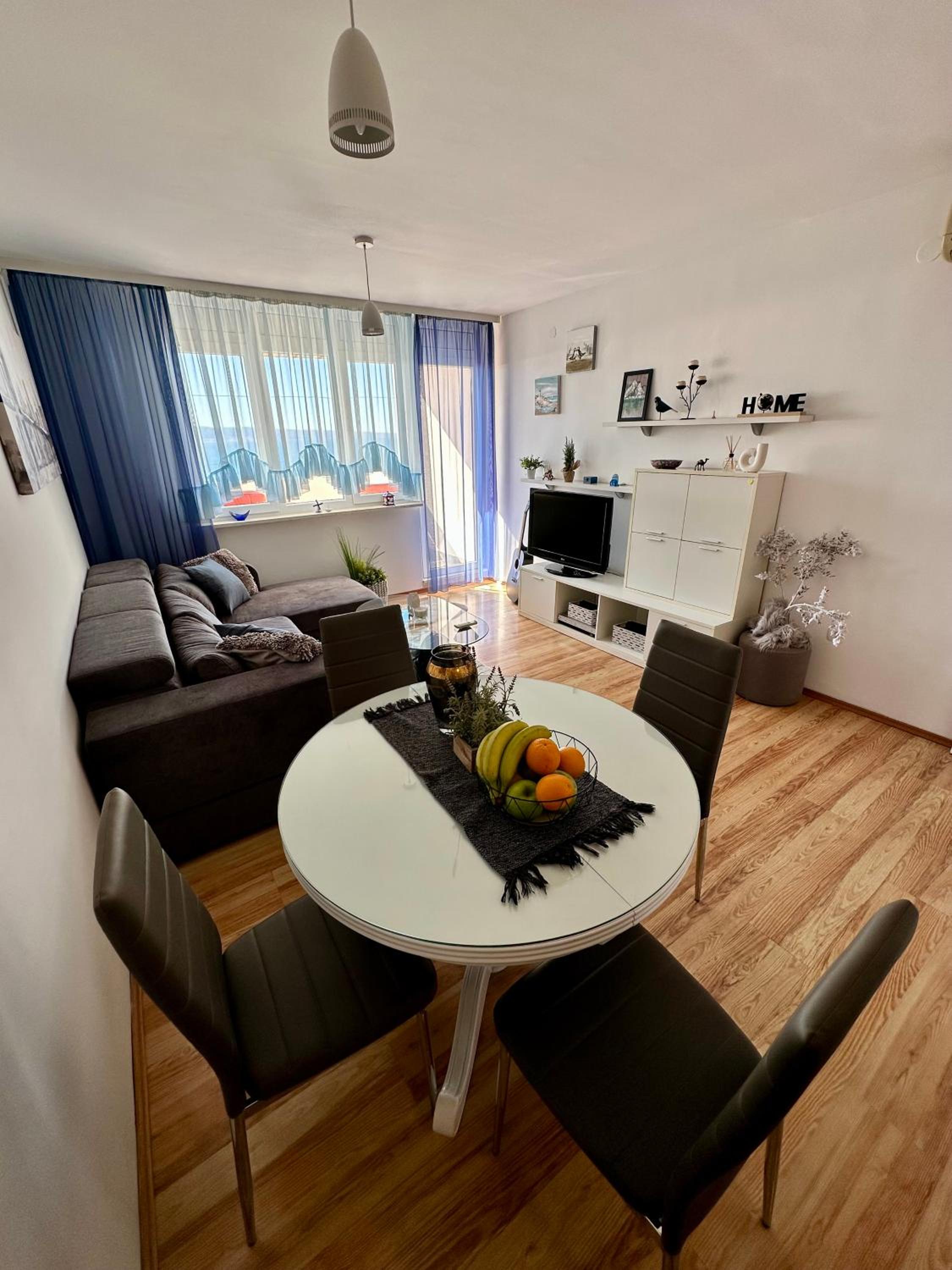 Two-Bedroom Apartment photo 2