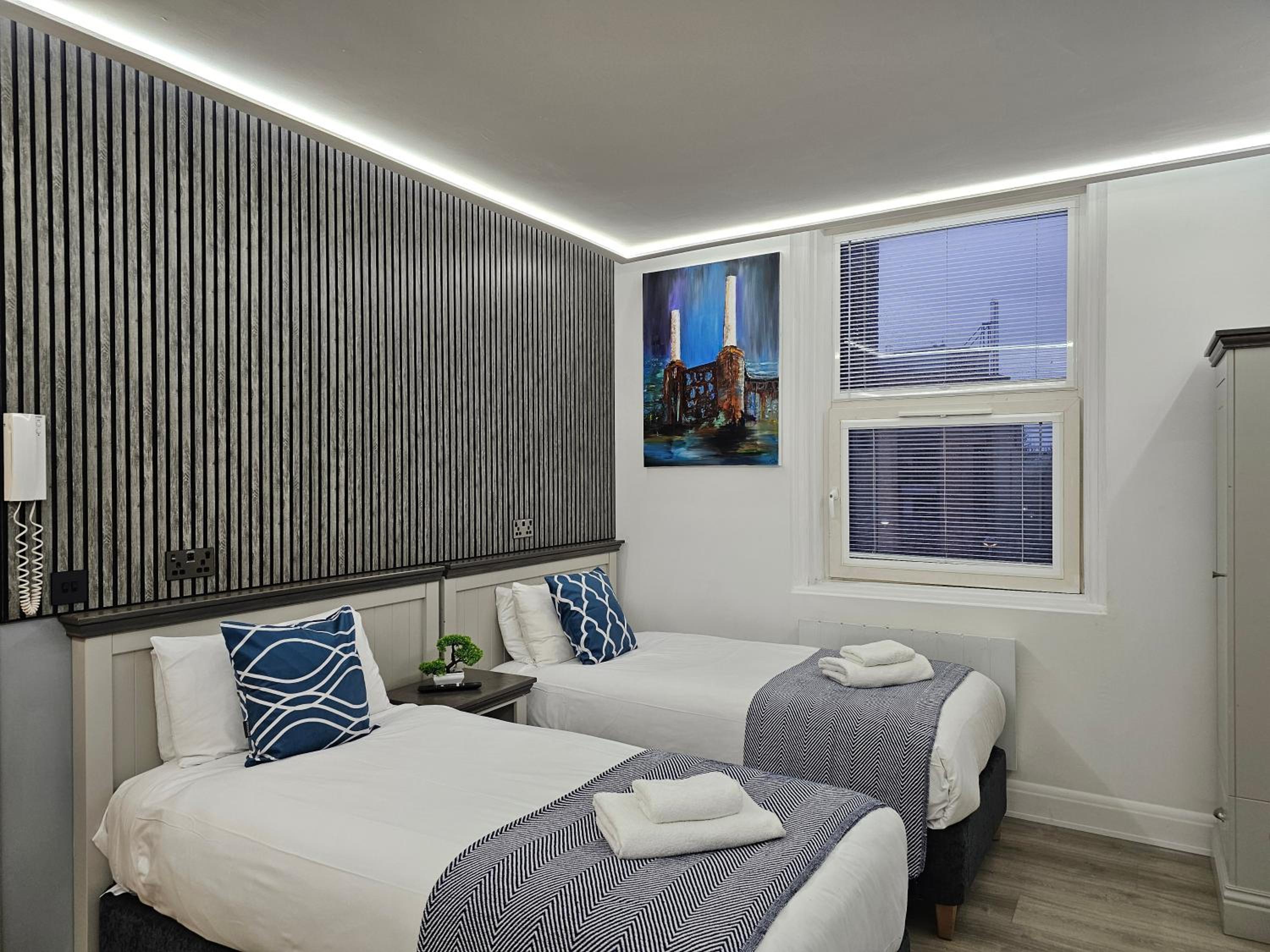 Twin Room photo 2