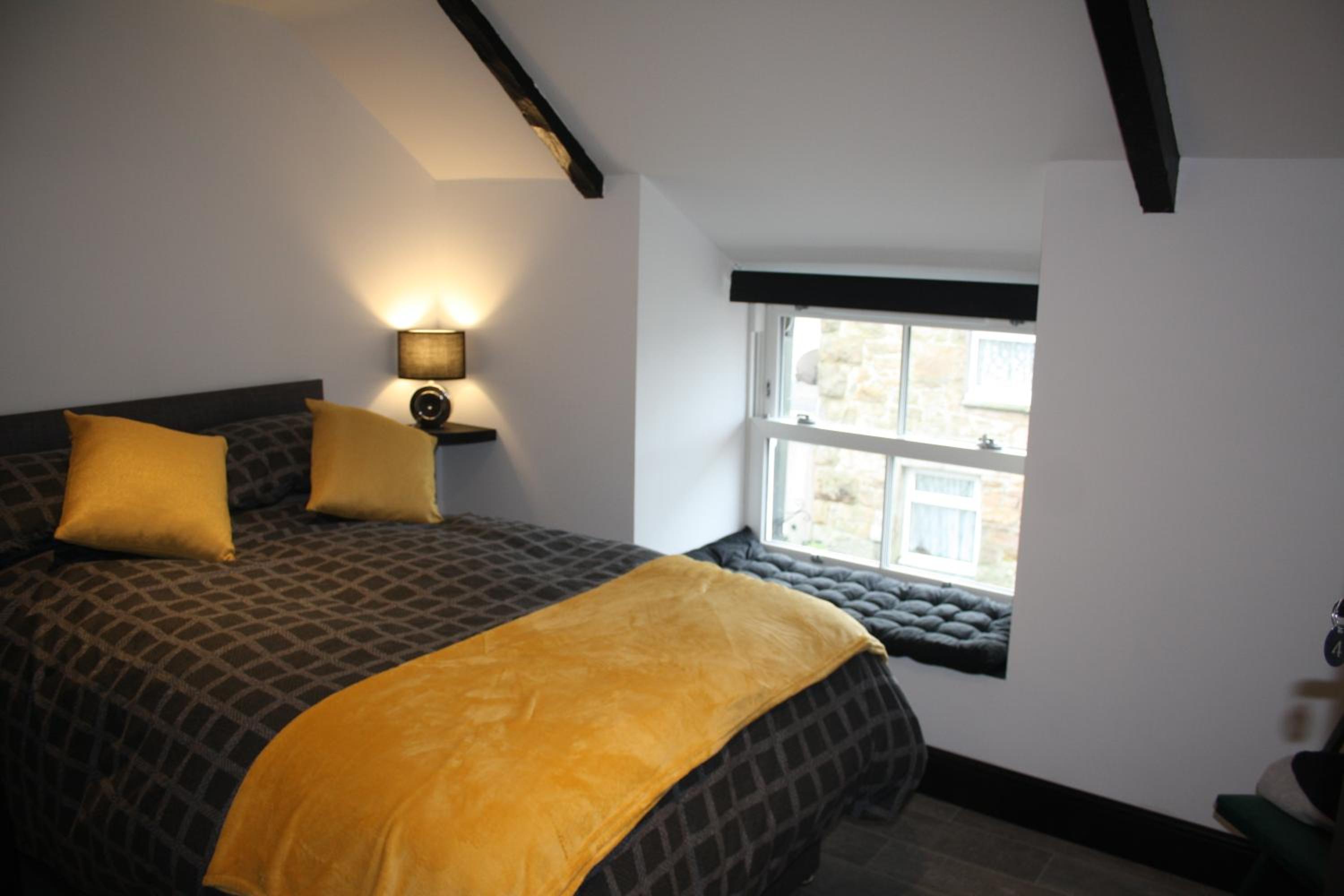 Double Room with Private Bathroom photo 3