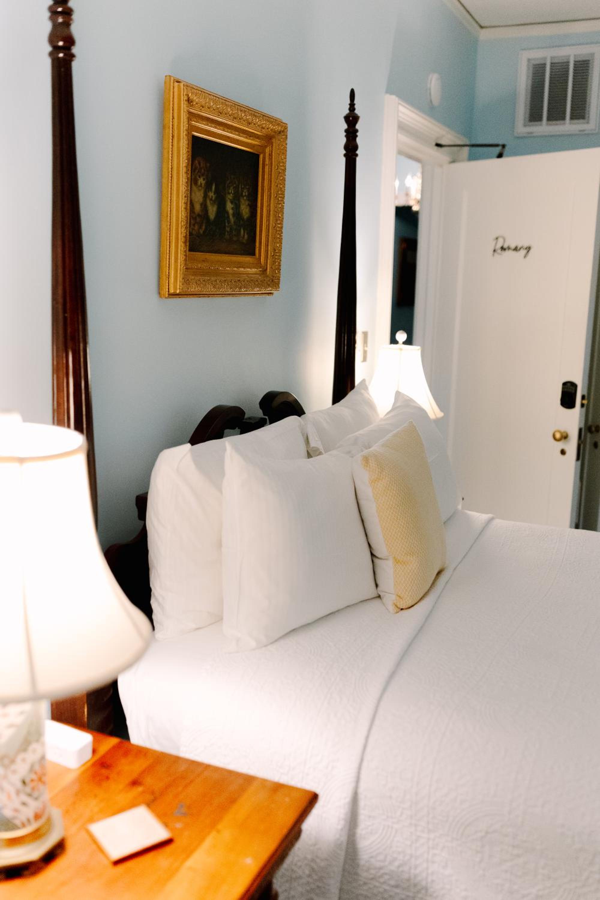 Queen Suite
