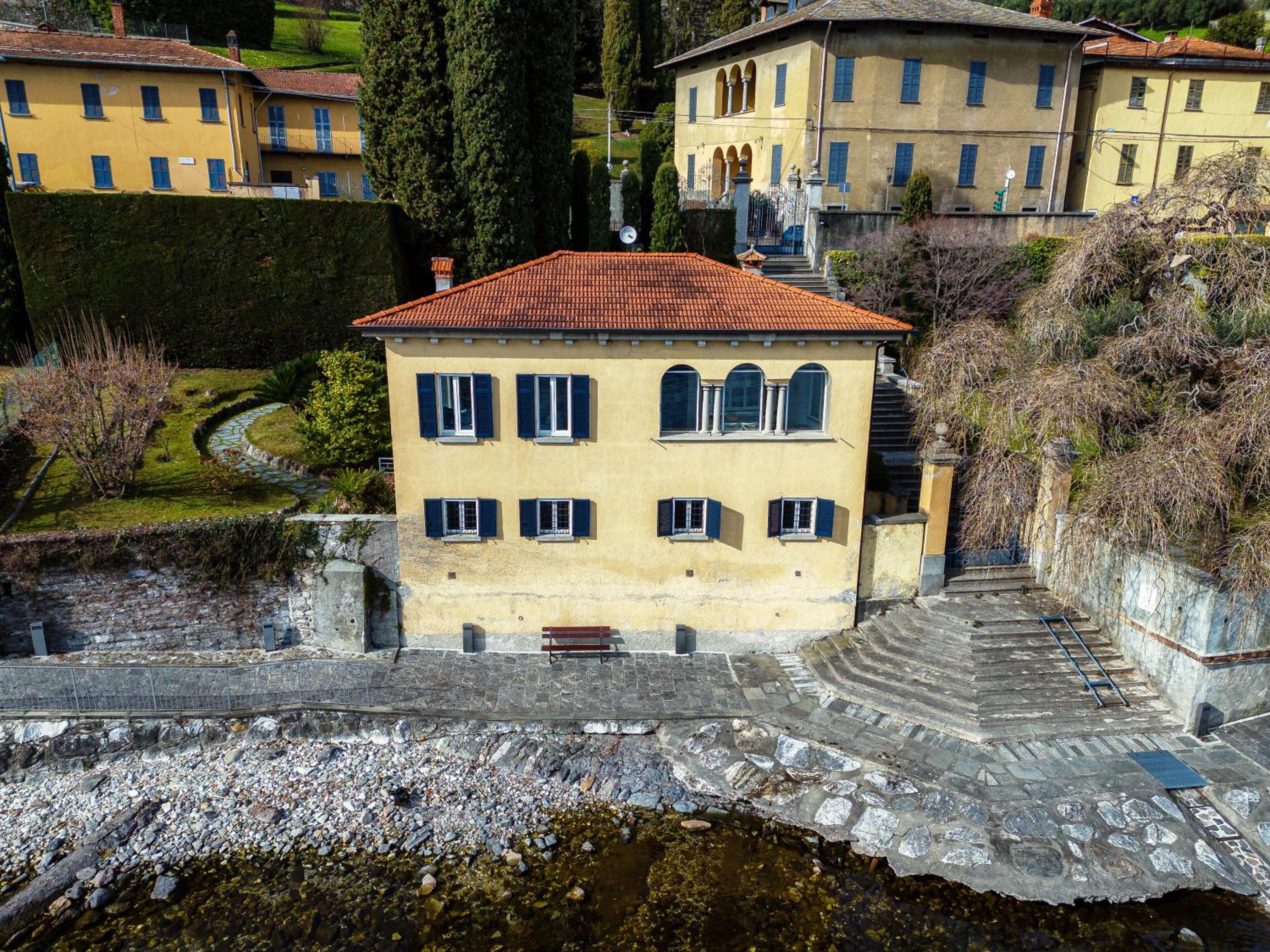 Villa photo 3