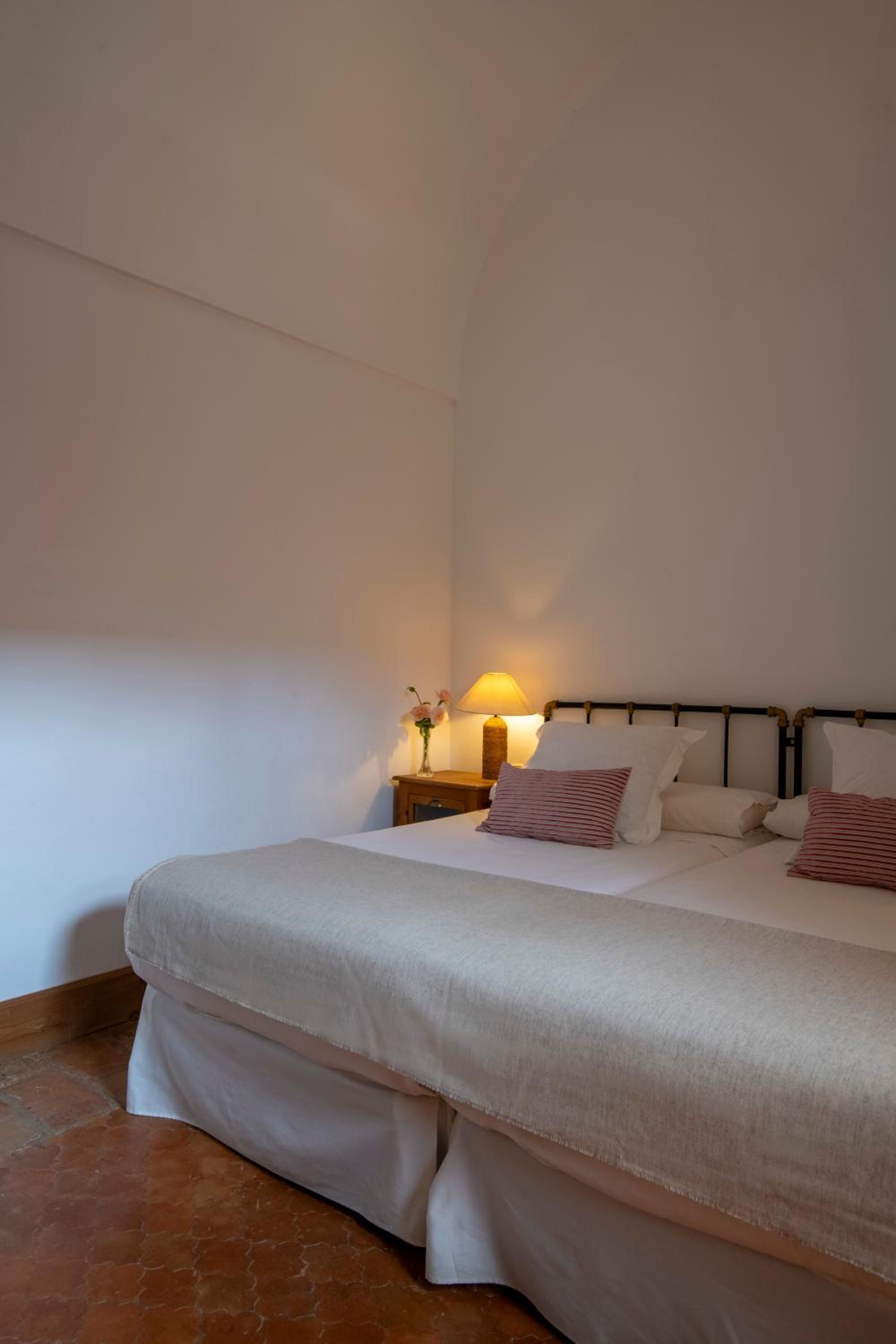 Classic Triple Room - Photo 1