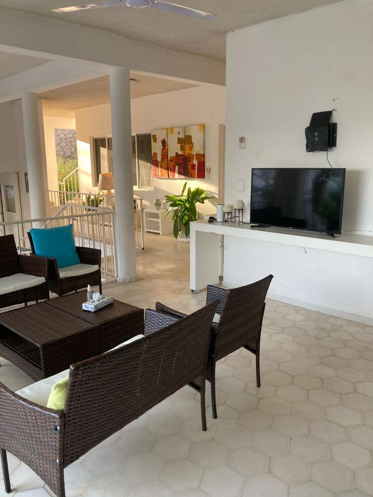 One-Bedroom Villa photo 1