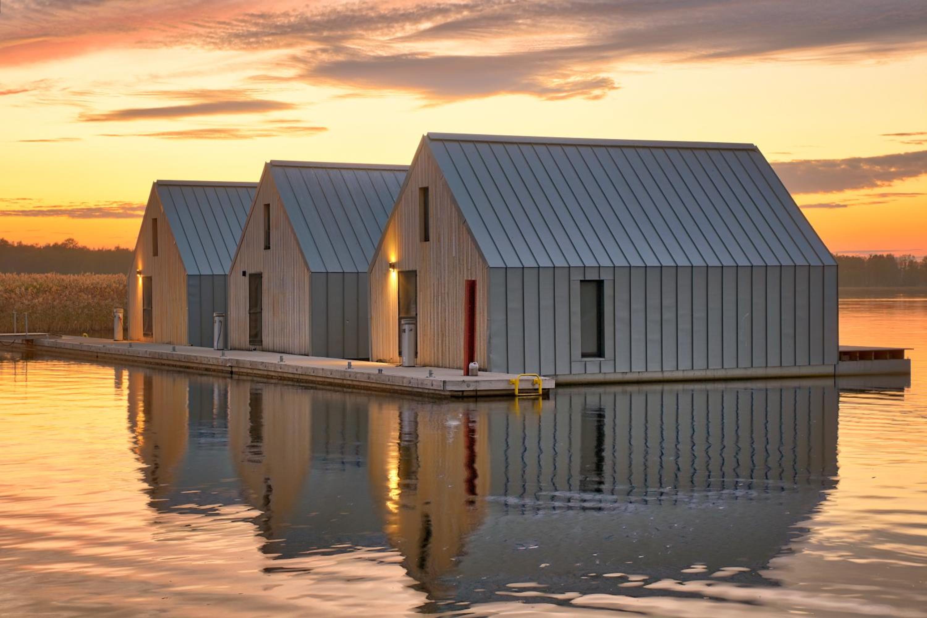House on Water De Luxe photo 3