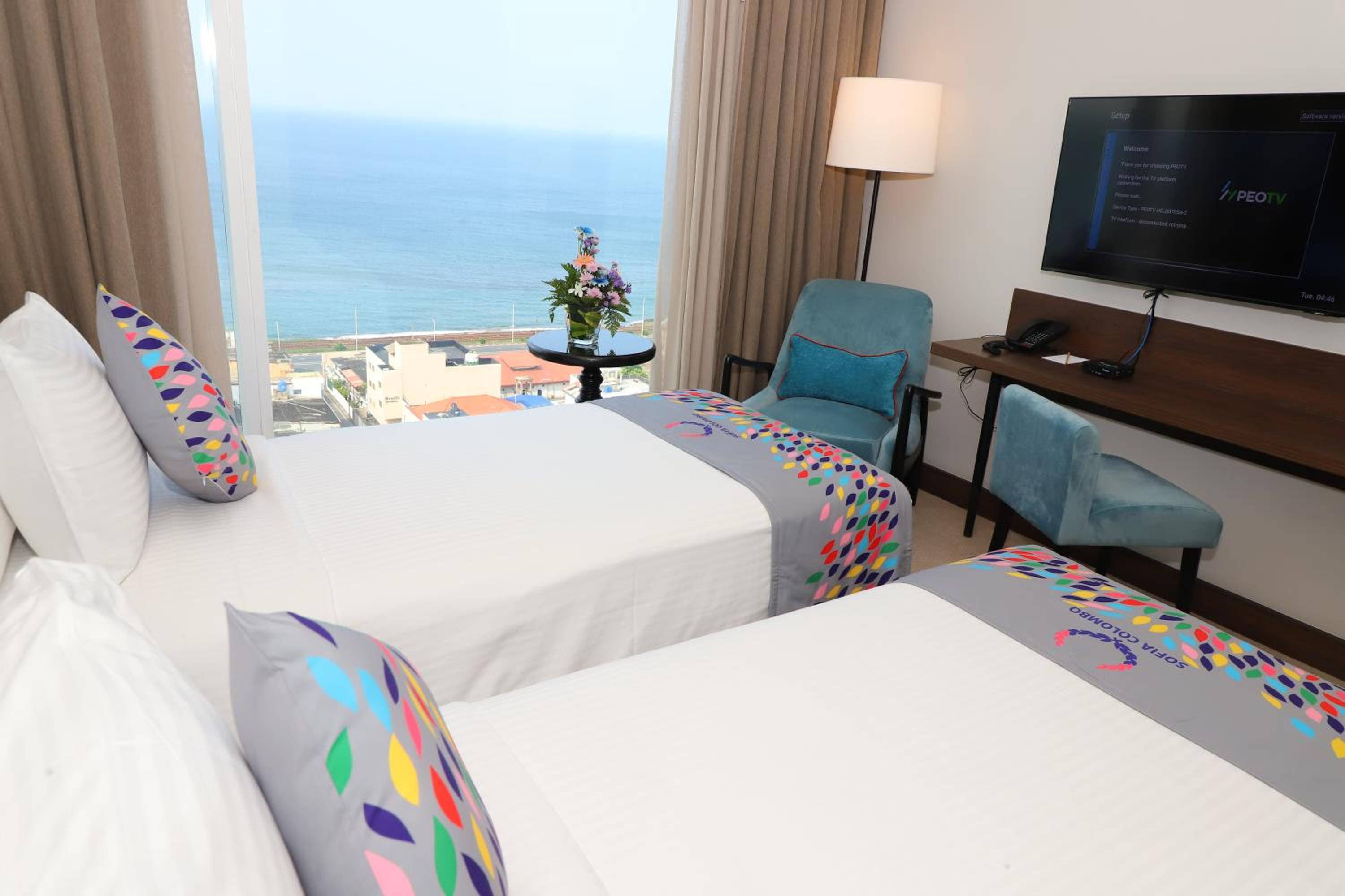 Deluxe Twin Room with Sea View  - Photo 5