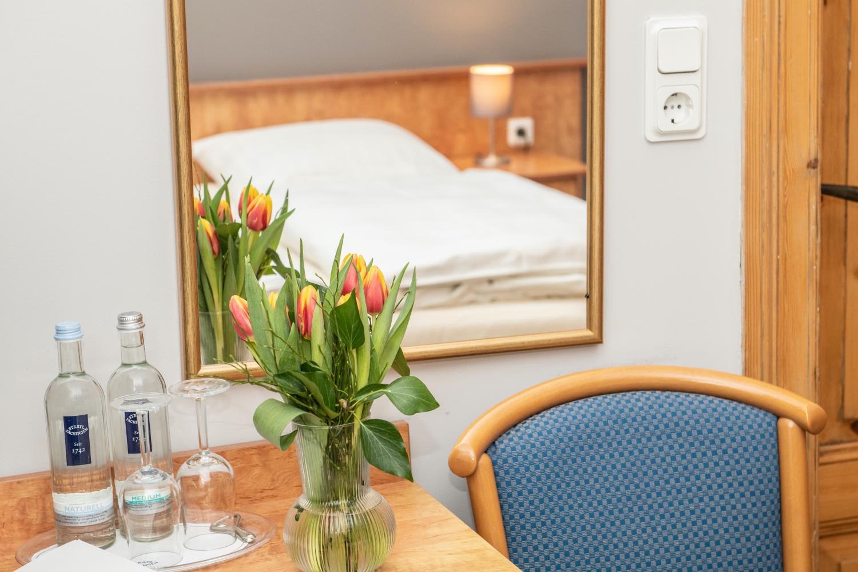 Basic Double Room - Photo 2