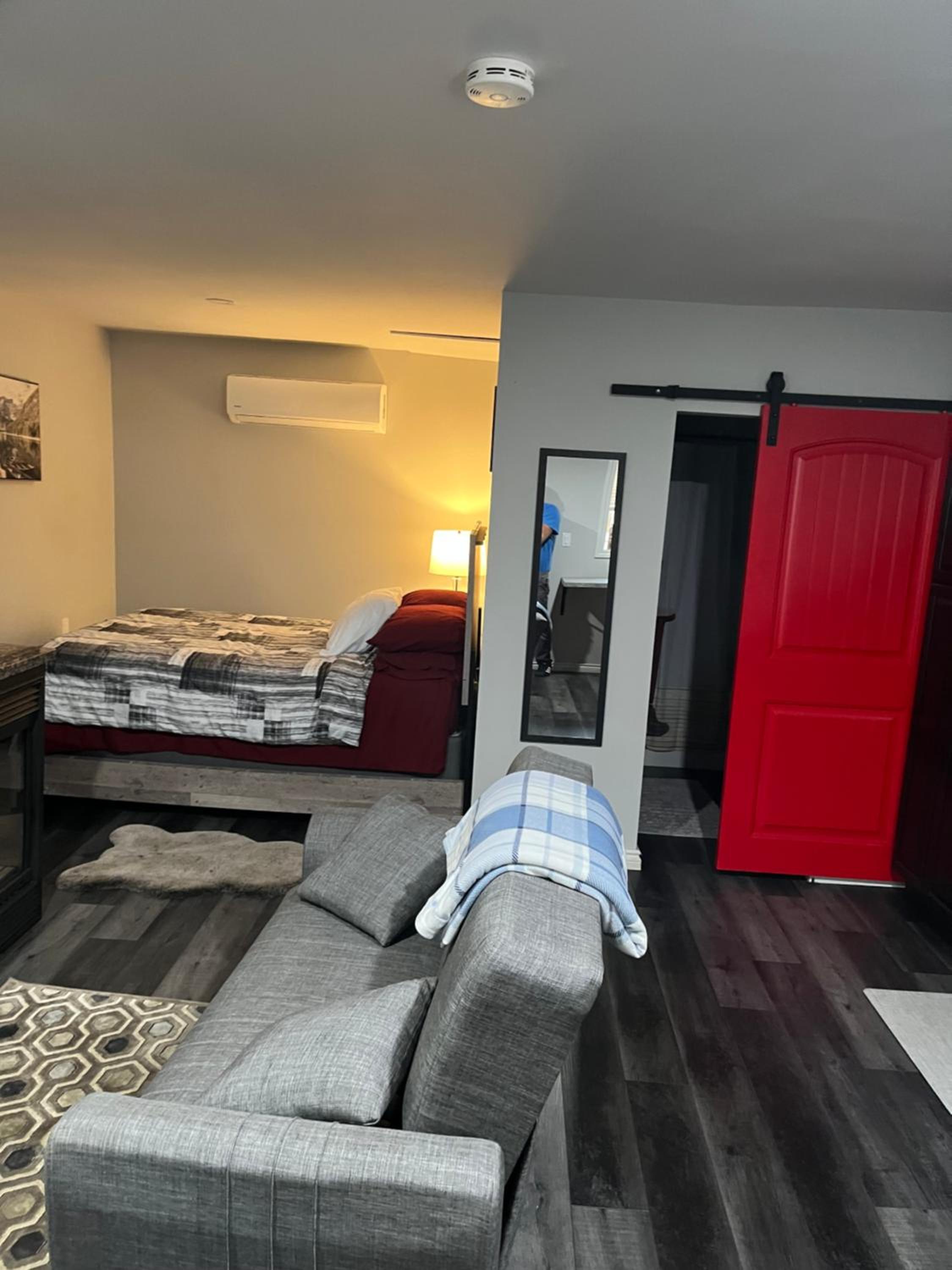Red Door Retreat, Billede 7