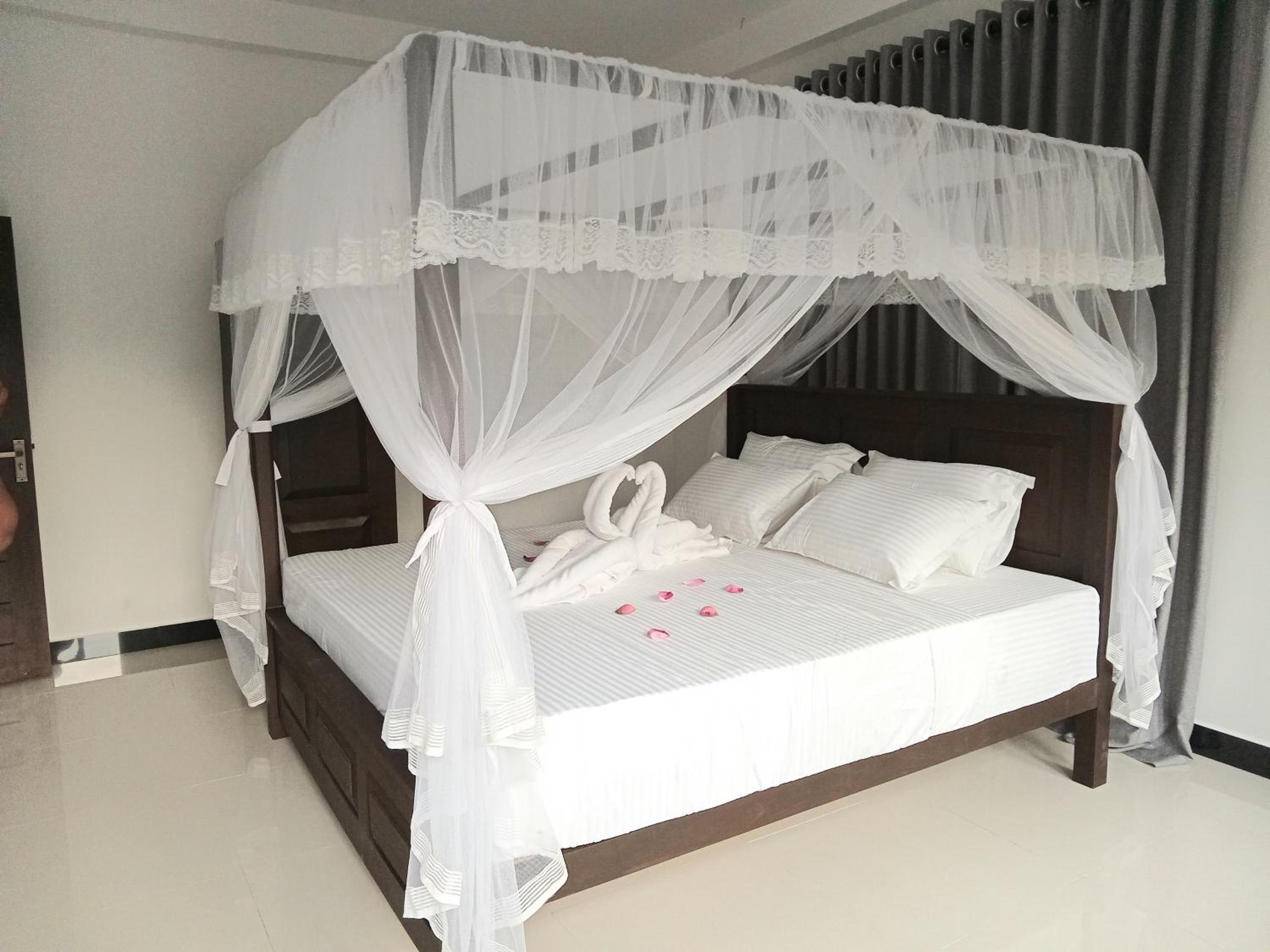 Villa photo 2
