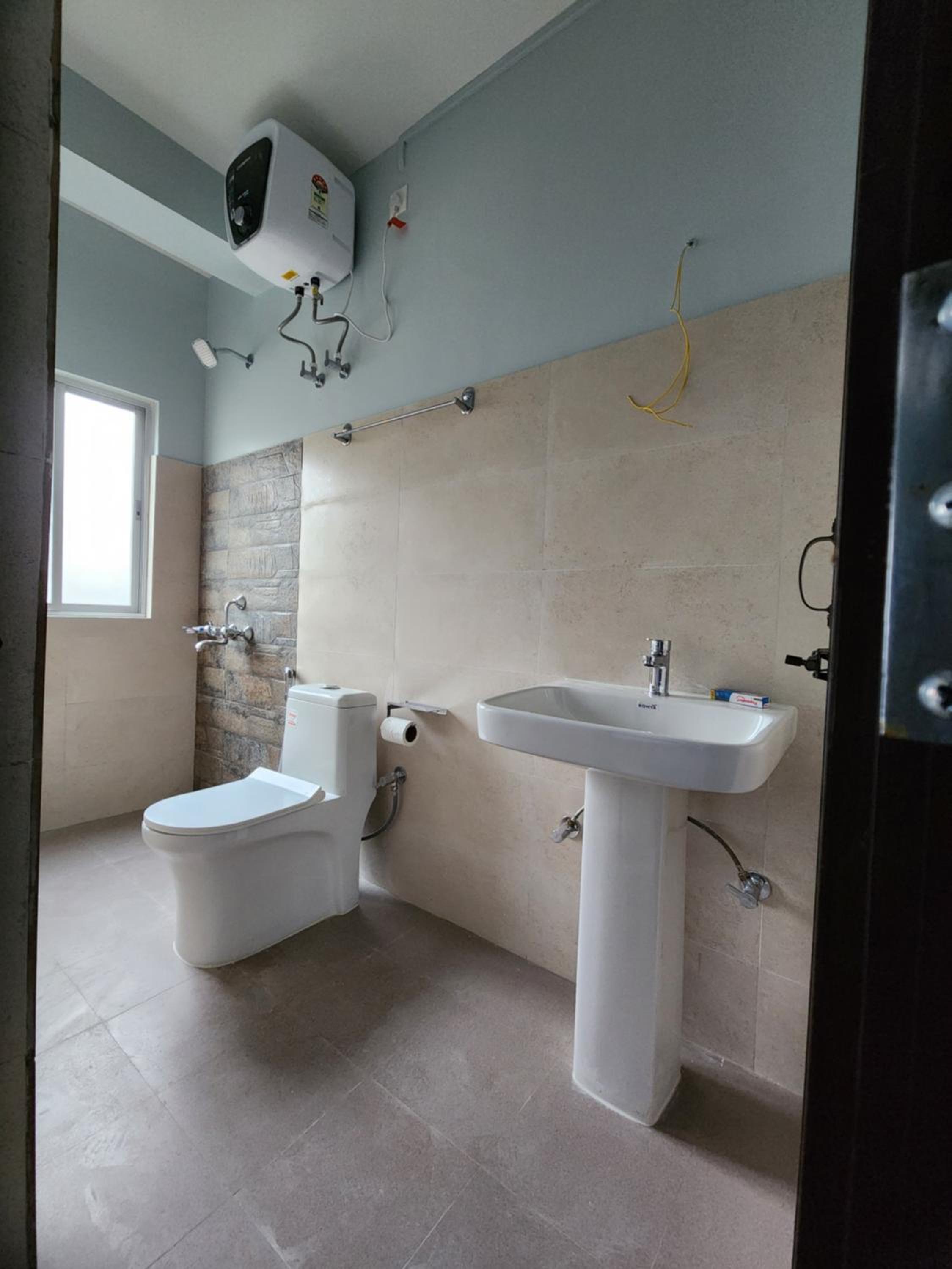 Deluxe Queen Room - Photo 5